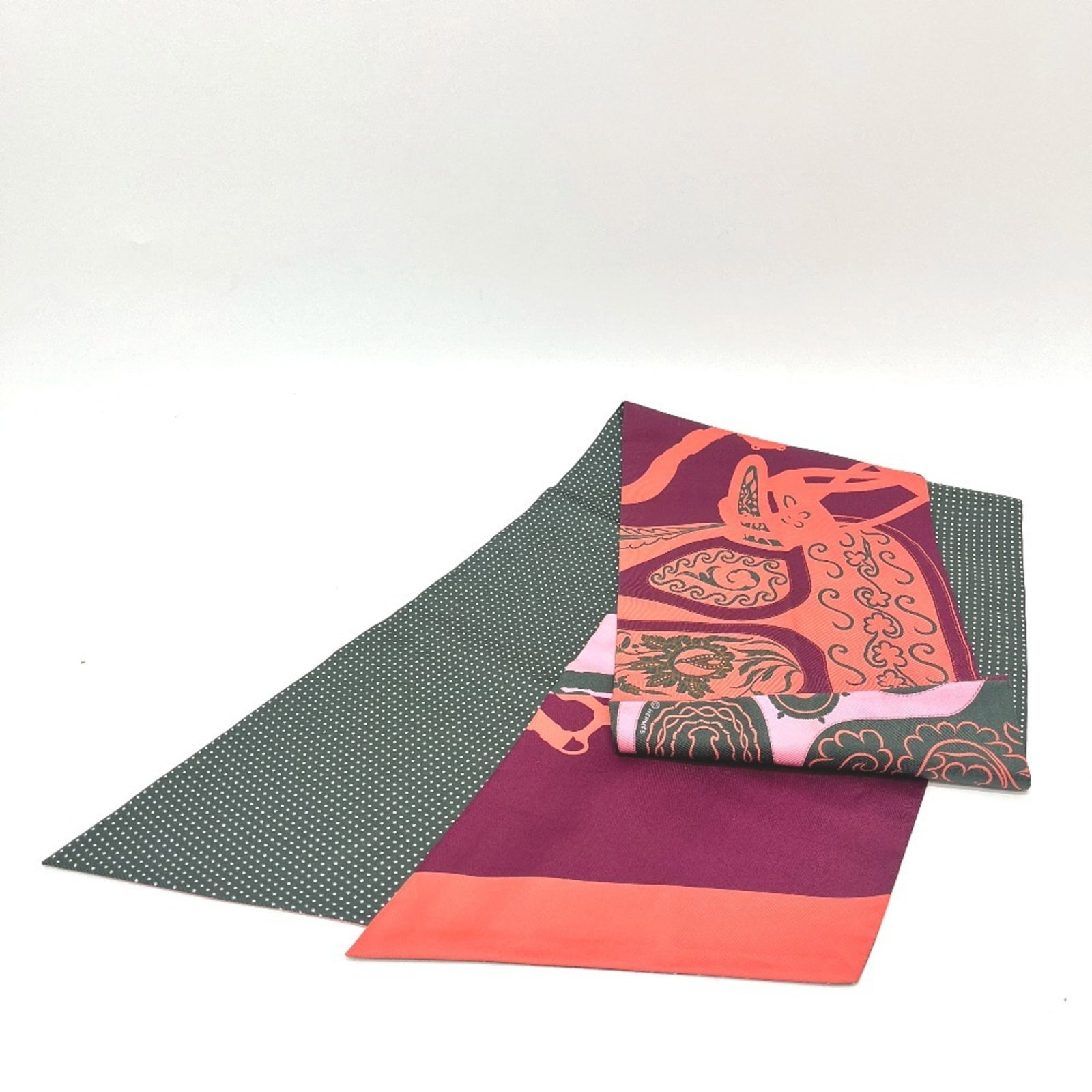 Silk Hermes Scarf: Silk Hermes Scarf Silk from France, this vibrant multi-color scarf measures 20cm x 1.57m, featuring a unique blend of colors. Made from high-quality silk, its 61.81'' length makes it perfect for