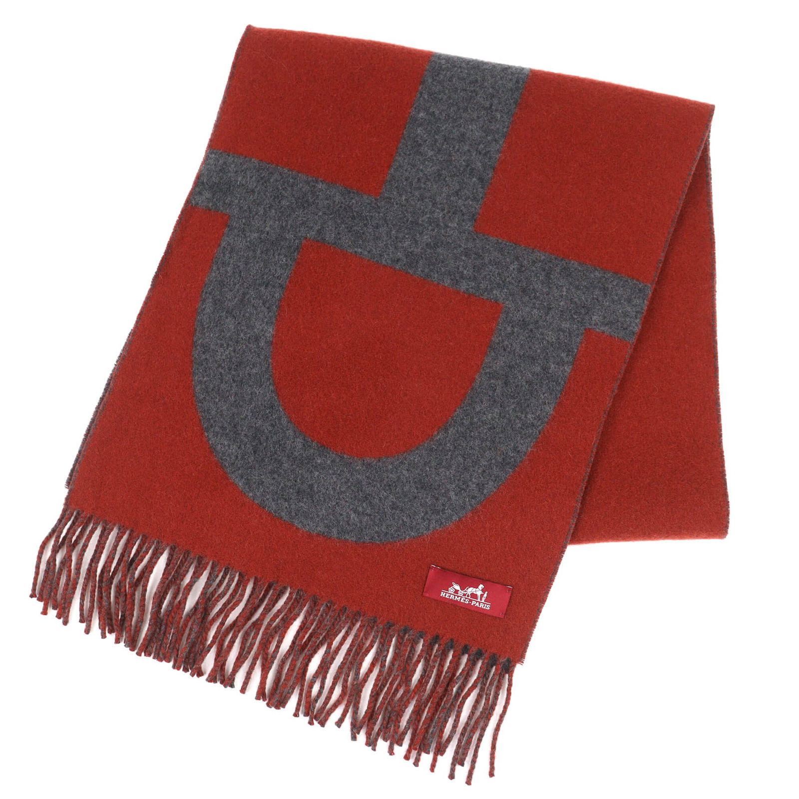 Hermes Stole Cashmere: Hermes Stole Cashmere The Hermes Stole Cashmere is a luxurious piece, crafted from 100% cashmere, with a rich brown and gray color palette. Spanning 1.4m in length and 31.5cm in width, this stole is