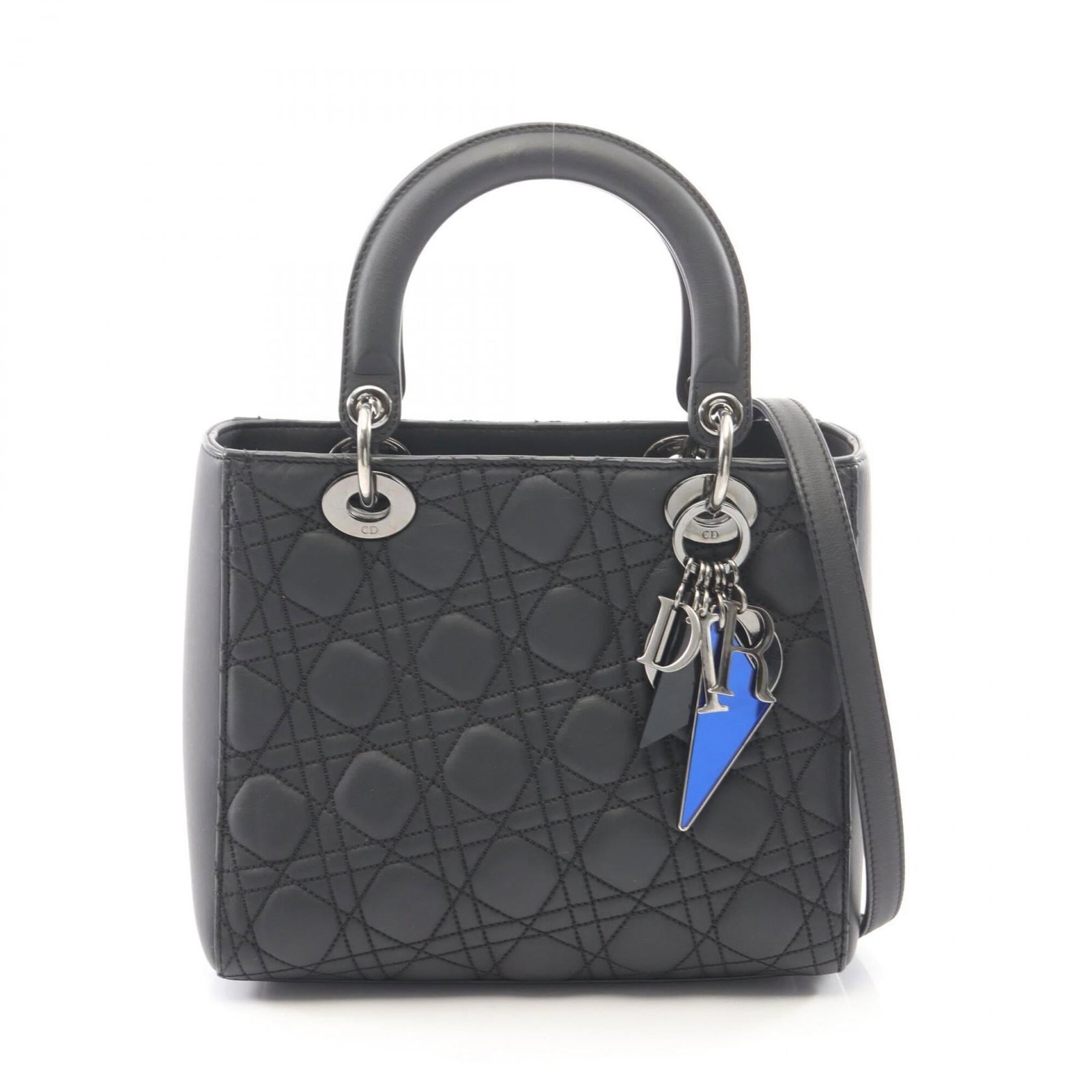 Handbag Leather Dior Christian: Handbag Leather Dior Christian This black leather handbag from Christian Dior measures 20cm x 24cm x 11cm and features a classic design. Made from high-quality leather, its sleek silhouette makes it