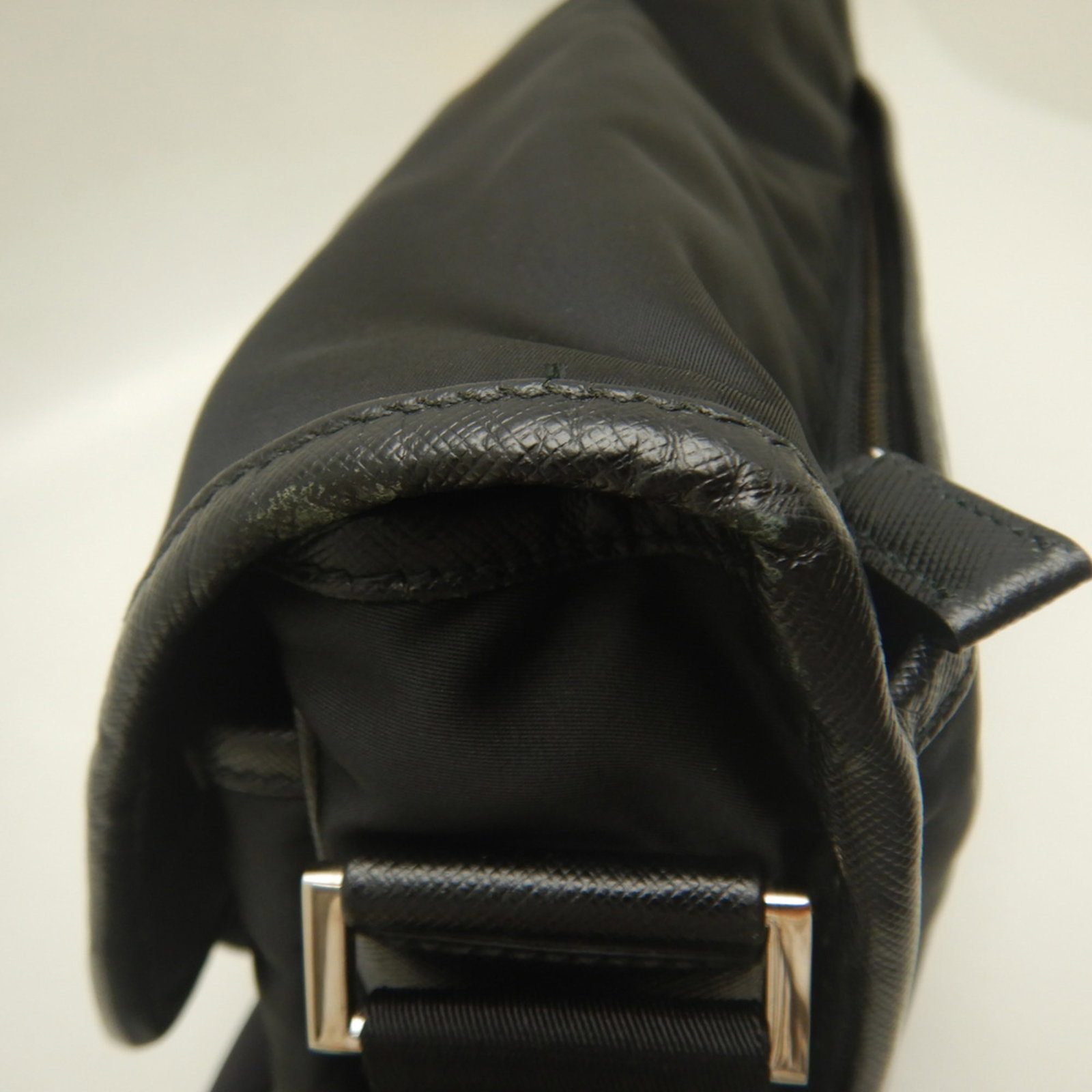 Shoulder Bag Leather Prada - 9