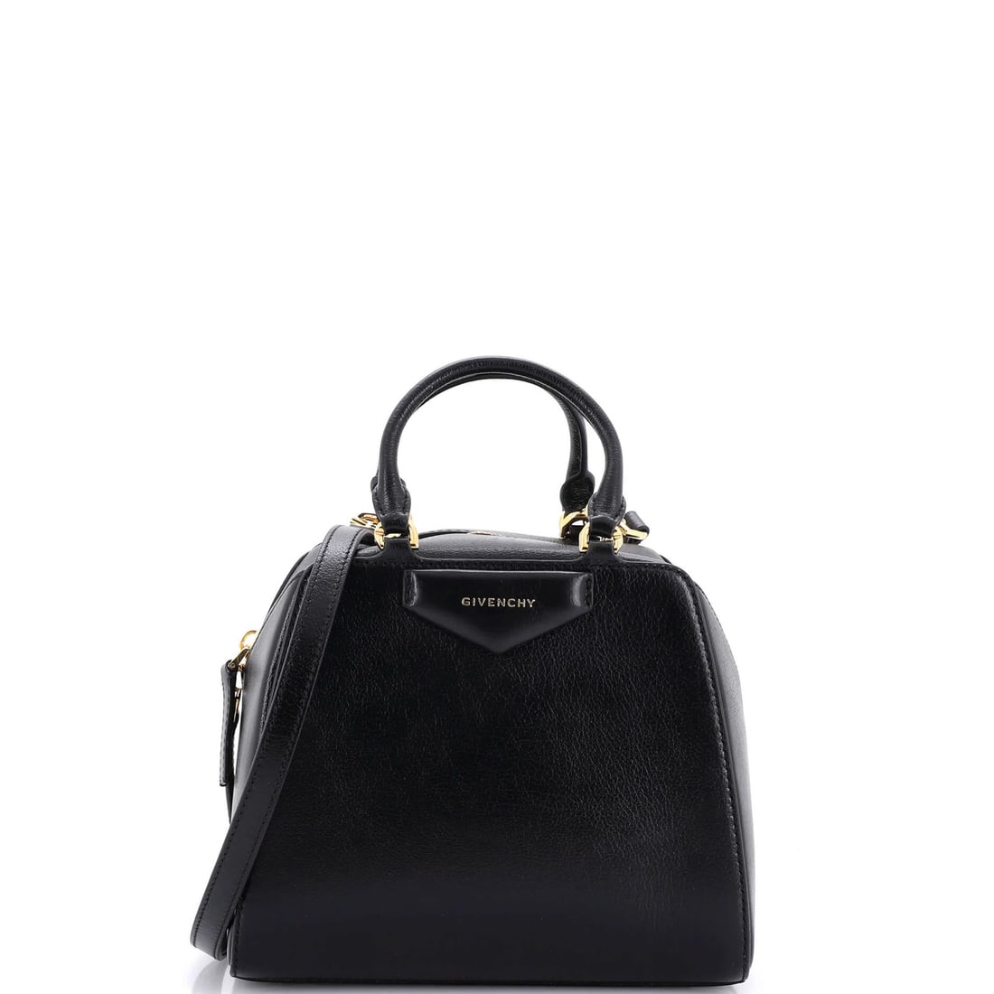 Givenchy Leather Cube Bag Mini Antigona: Givenchy Leather Cube Bag Mini Antigona The Givenchy Leather Cube Bag Mini Antigona is a sleek and sophisticated cross body bag with a rich black leather exterior. Measuring 7.5" in height, 9" in