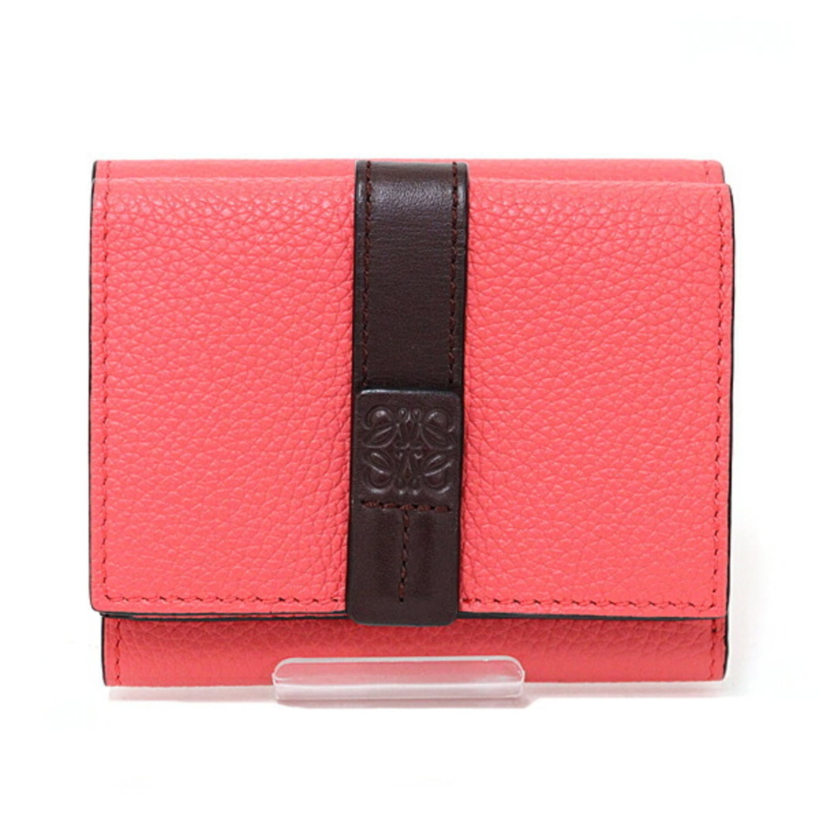 Loewe Wallet (Tri-Fold) Leather: Loewe Wallet (Tri-Fold) Leather Tri-fold leather wallet from iconic brand Loewe, featuring a soft pink or red color and sleek design. Comes with a luxurious box and dust bag for added protection and