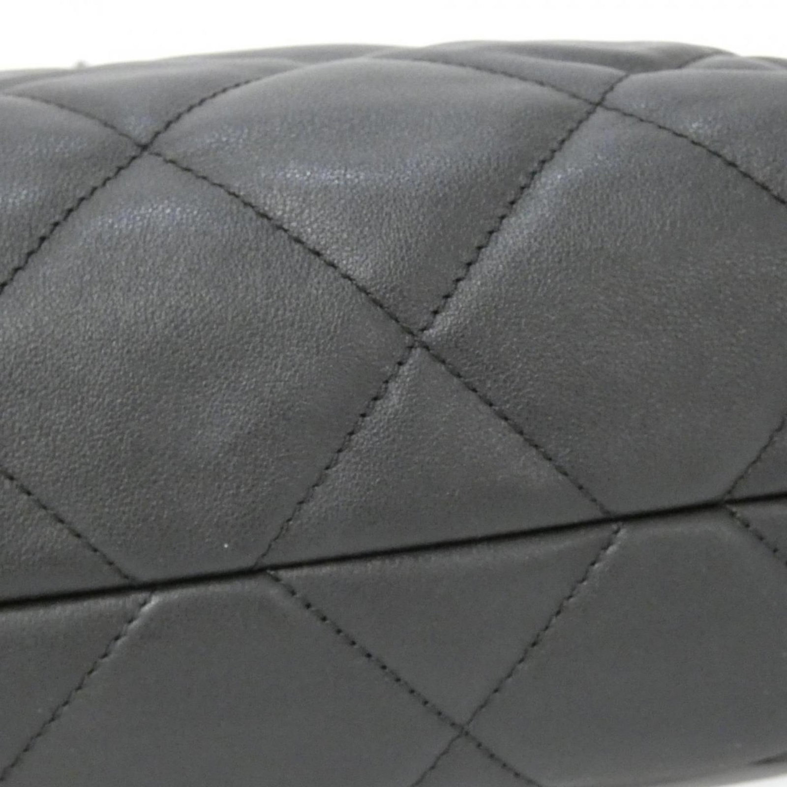Handbag Leather from Chanel - 5