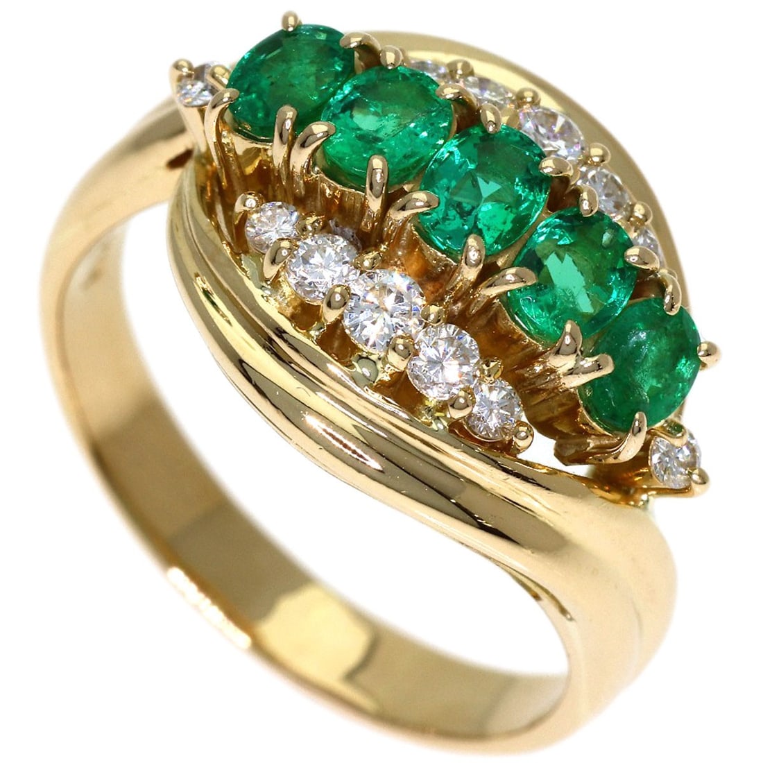 0.95Ct Emerald Diamond Ring K18 Yellow Gold 8.2G: 0.95Ct Emerald Diamond Ring K18 Yellow Gold 8.2G K18 Yellow Gold 8.2G ring showcases a striking 0.95ct emerald surrounded by a halo of smaller diamonds, set in a beautiful 7.5 US ring size piece. The
