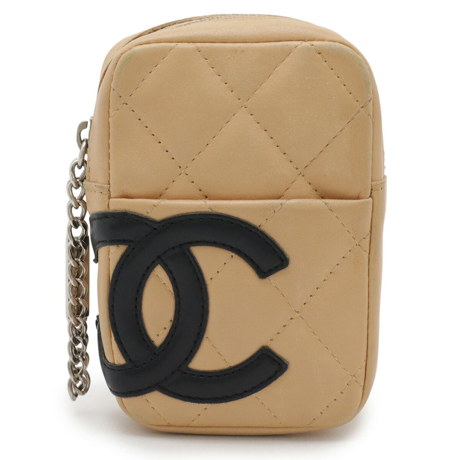 Cigar Case Chanel Cambon Ligne: Cigar Case Chanel Cambon Ligne Cigar case made from Cambon ligne material, featuring a beige and black color combination. The compact size, measuring 11cm x 7cm x 2.5cm, makes it a convenient