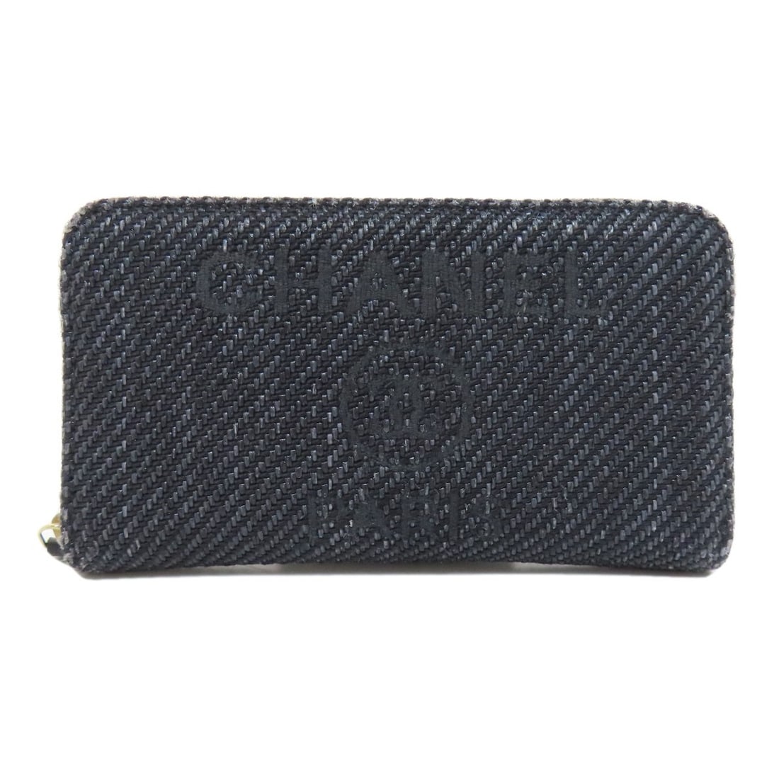 Chanel Deauville Small Zip Wallet Long Wallet (With Coin Pocket) Canvas: Chanel Deauville Small Zip Wallet Long Wallet (With Coin Pocket) Canvas Navy canvas construction gives this Chanel Deauville Small Zip Wallet Long Wallet a classic, timeless look. The long wallet