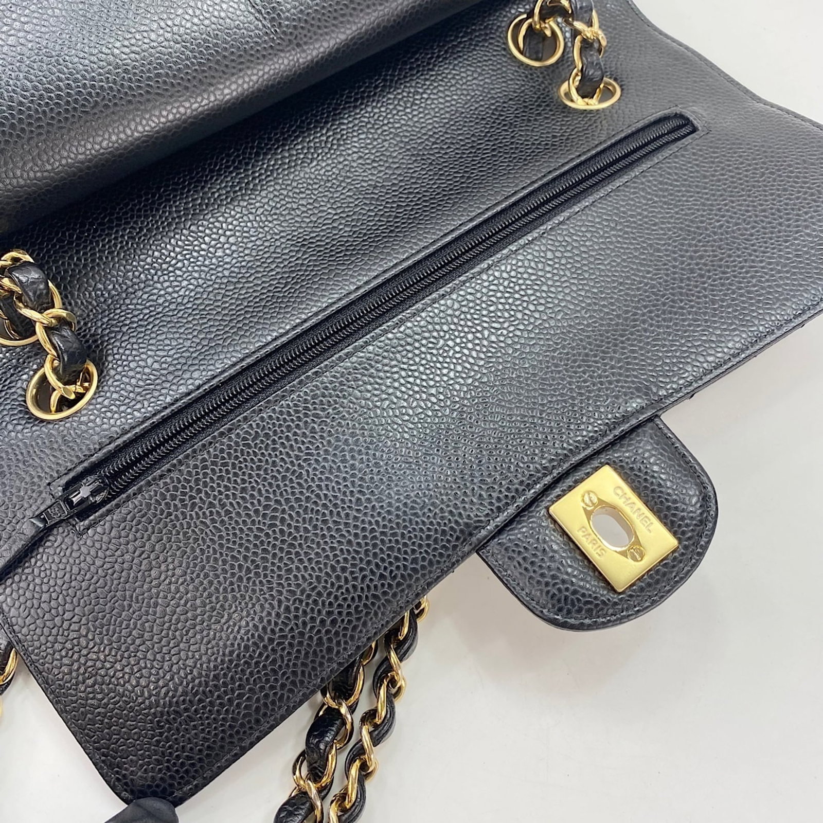Shoulder Bag by Chanel - 10