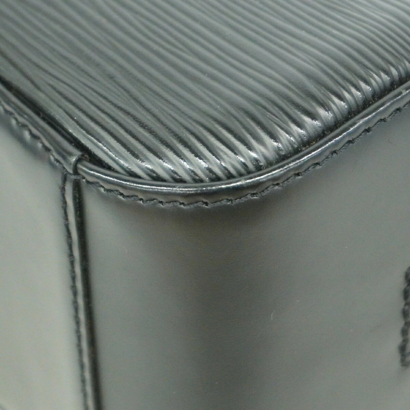 Handbag Louis Vuitton - 6