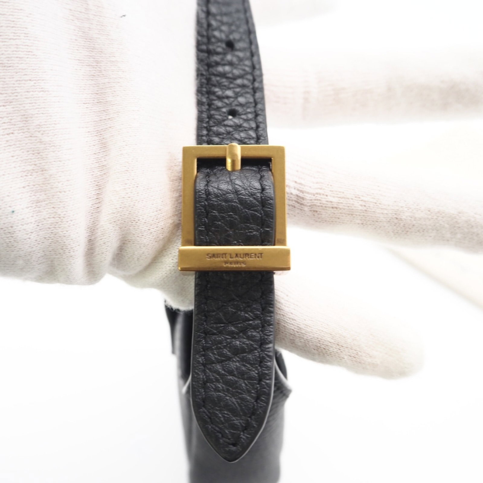 Saint Laurent Pouch Leather - 12