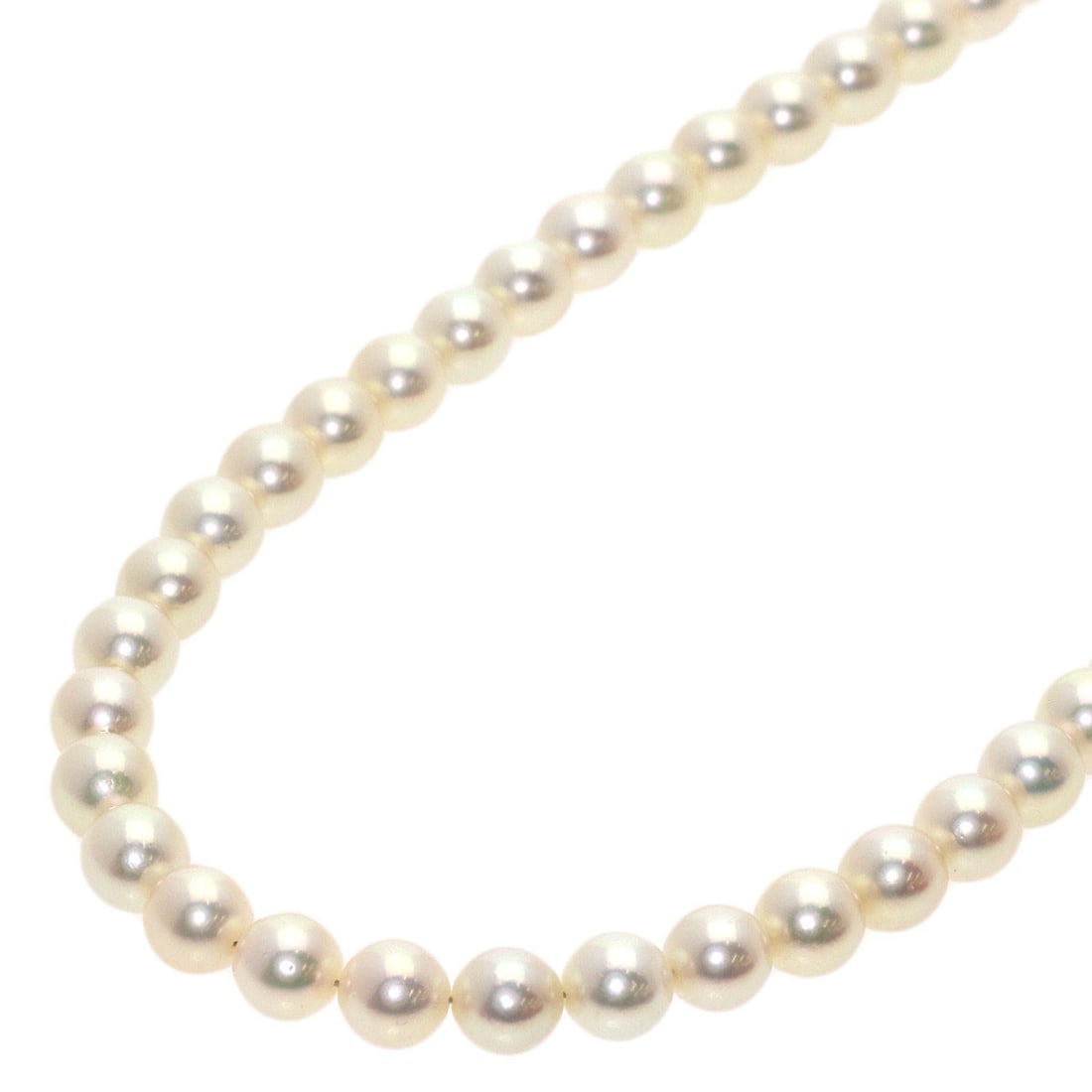 Tasaki Pearl Long Necklace K14 White Gold: Tasaki Pearl Long Necklace K14 White Gold Tasaki Pearl Long Necklace K14 White Gold is a stunning piece featuring a long chain of K14 white gold and a beautiful pearl. The necklace's sleek design and