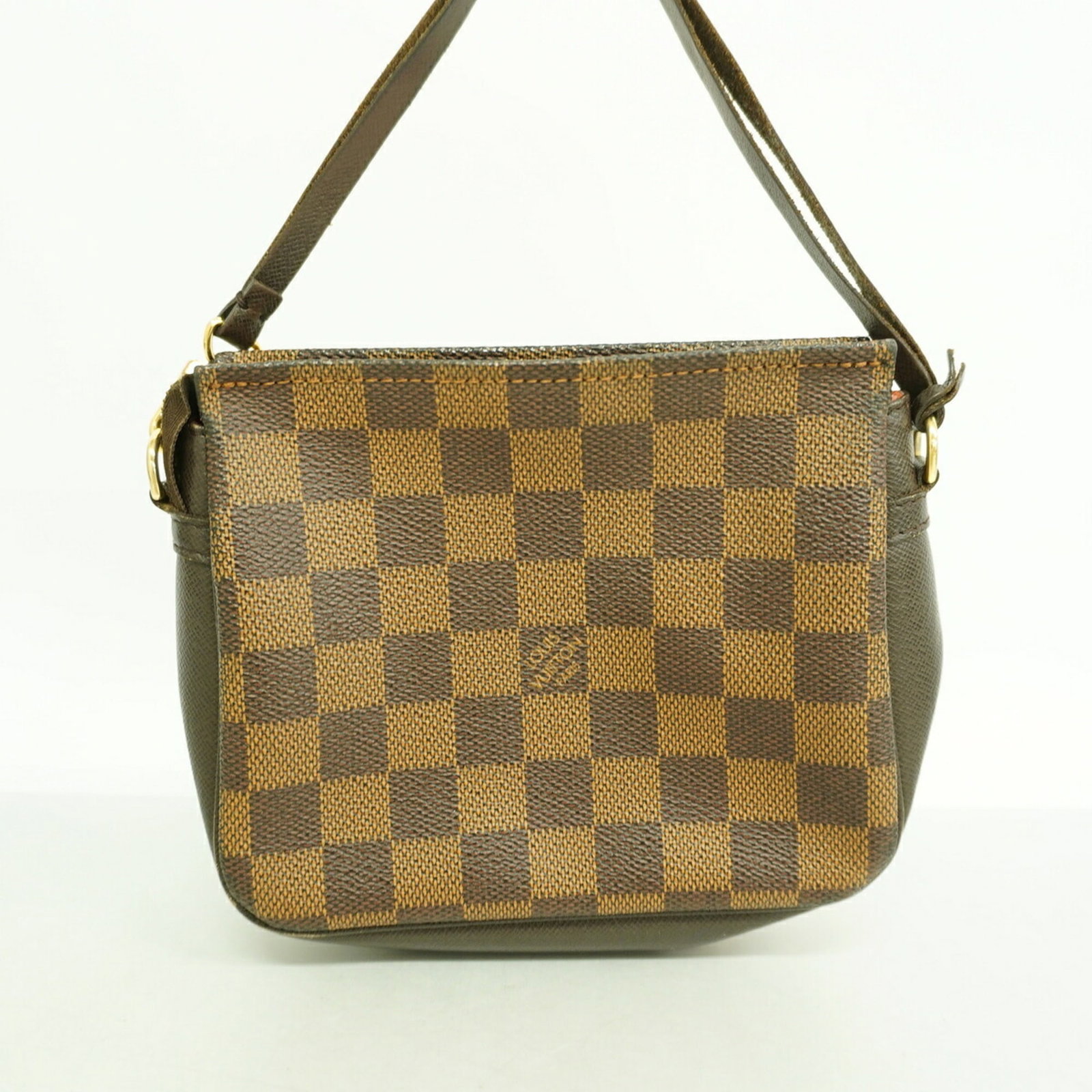 Louis Vuitton Pouch - 11