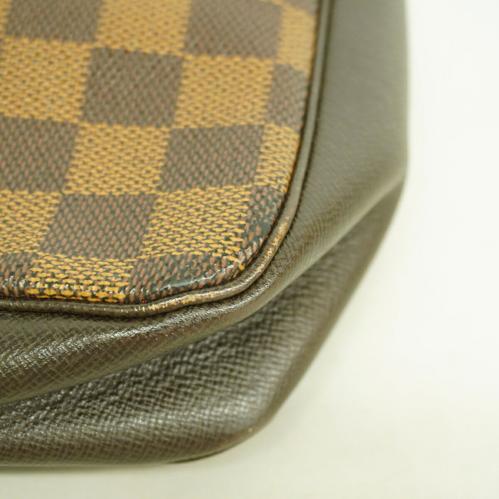 Louis Vuitton Pouch - 7
