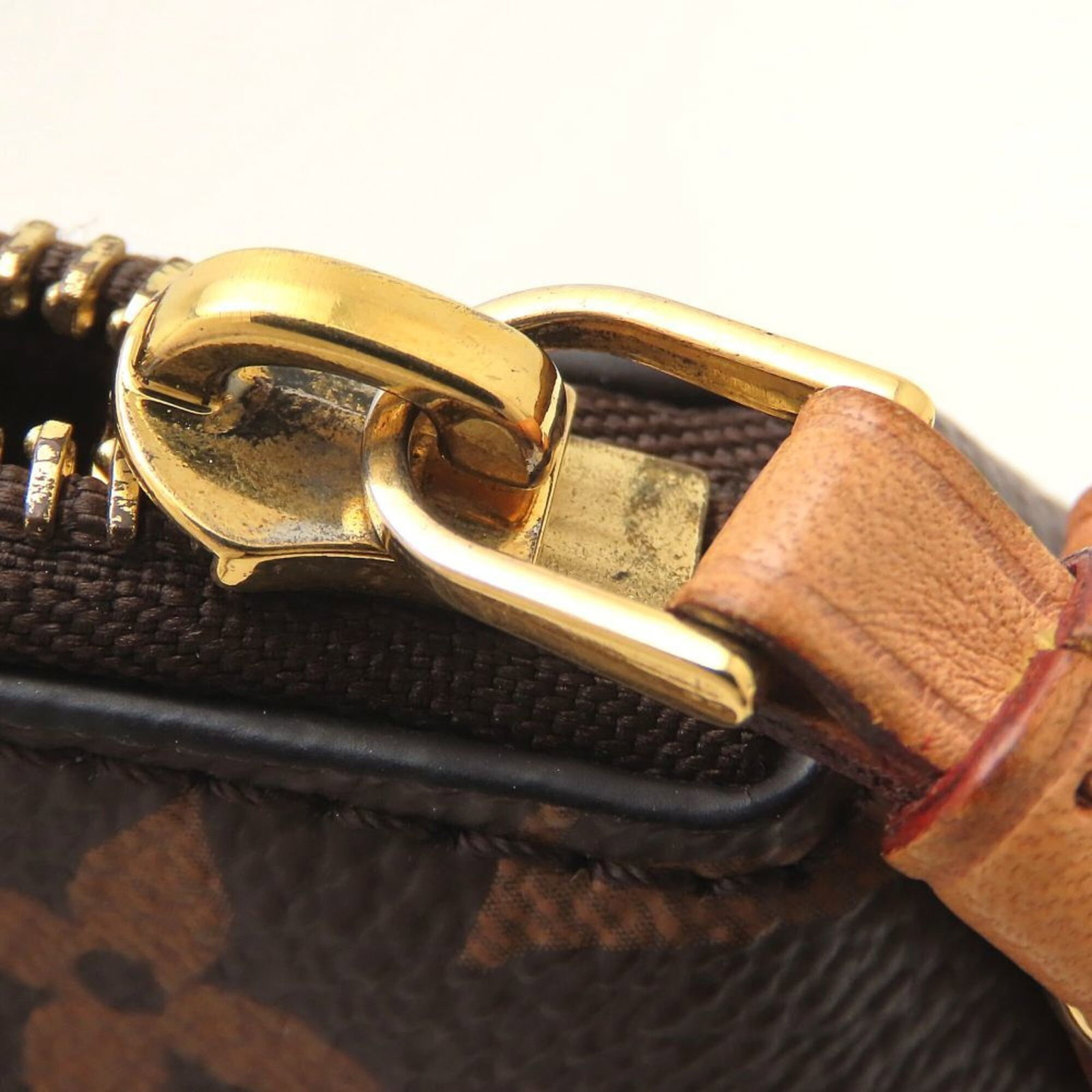 Louis Vuitton Monogram Handbag - 7