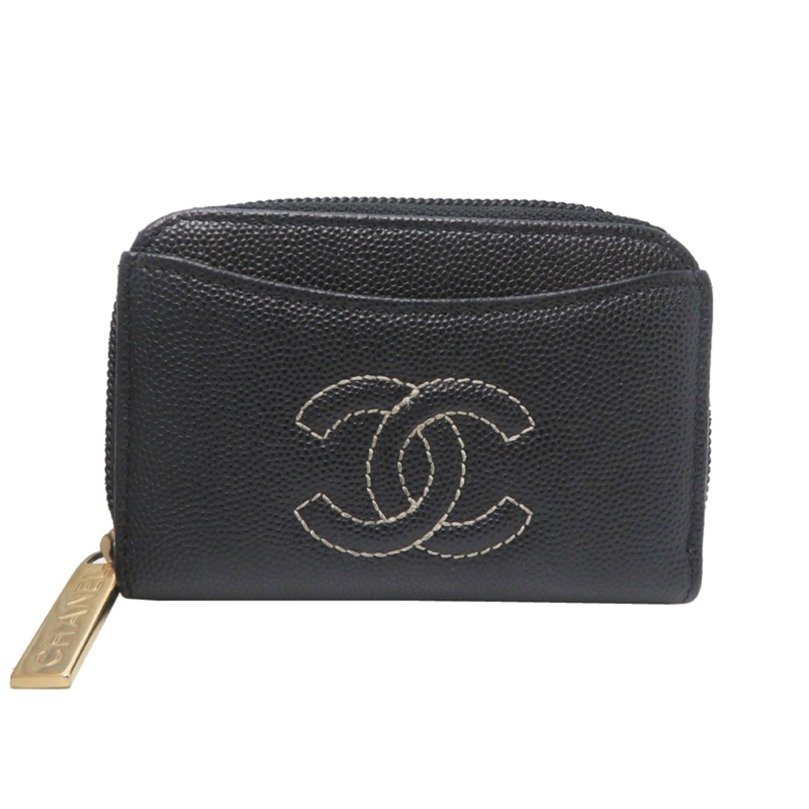 Card Case Calfskin Grained Chanel: Card Case Calfskin Grained Chanel Calfskin Grained Chanel Card Case in Black. This Timeless card case features a sleek design made from high-quality Grained Calfskin, with a zipper closure and two