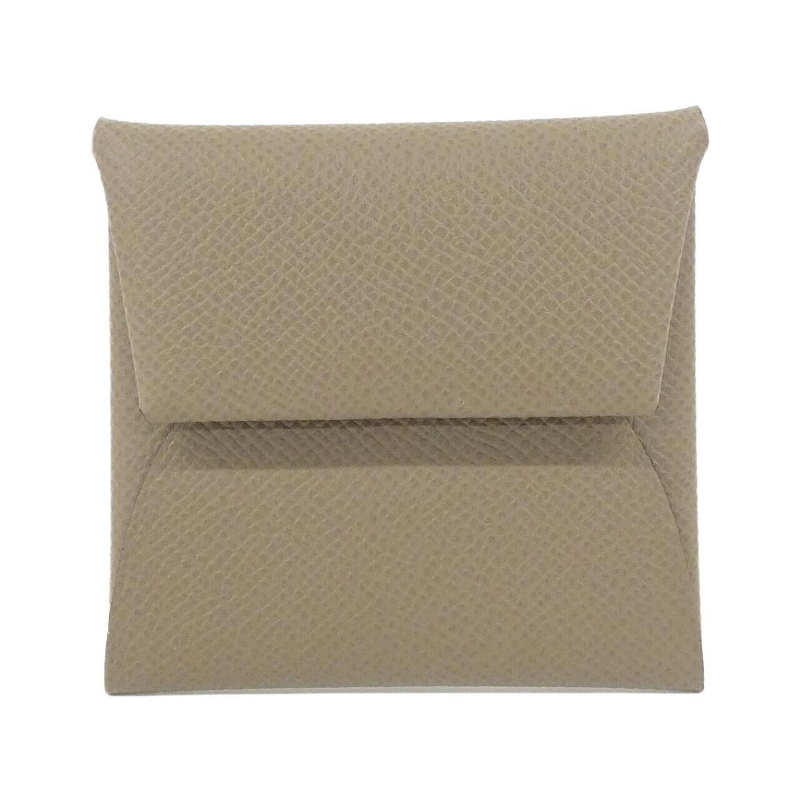 Hermes Coin Purse/ Coin Case Epsom Leather: Hermes Coin Purse/ Coin Case Epsom Leather Etoupe gray Epsom leather coin purse/coin case from Hermes, measuring 8cm x 9cm x 1cm. This compact, stylish accessory is designed to hold coins and small