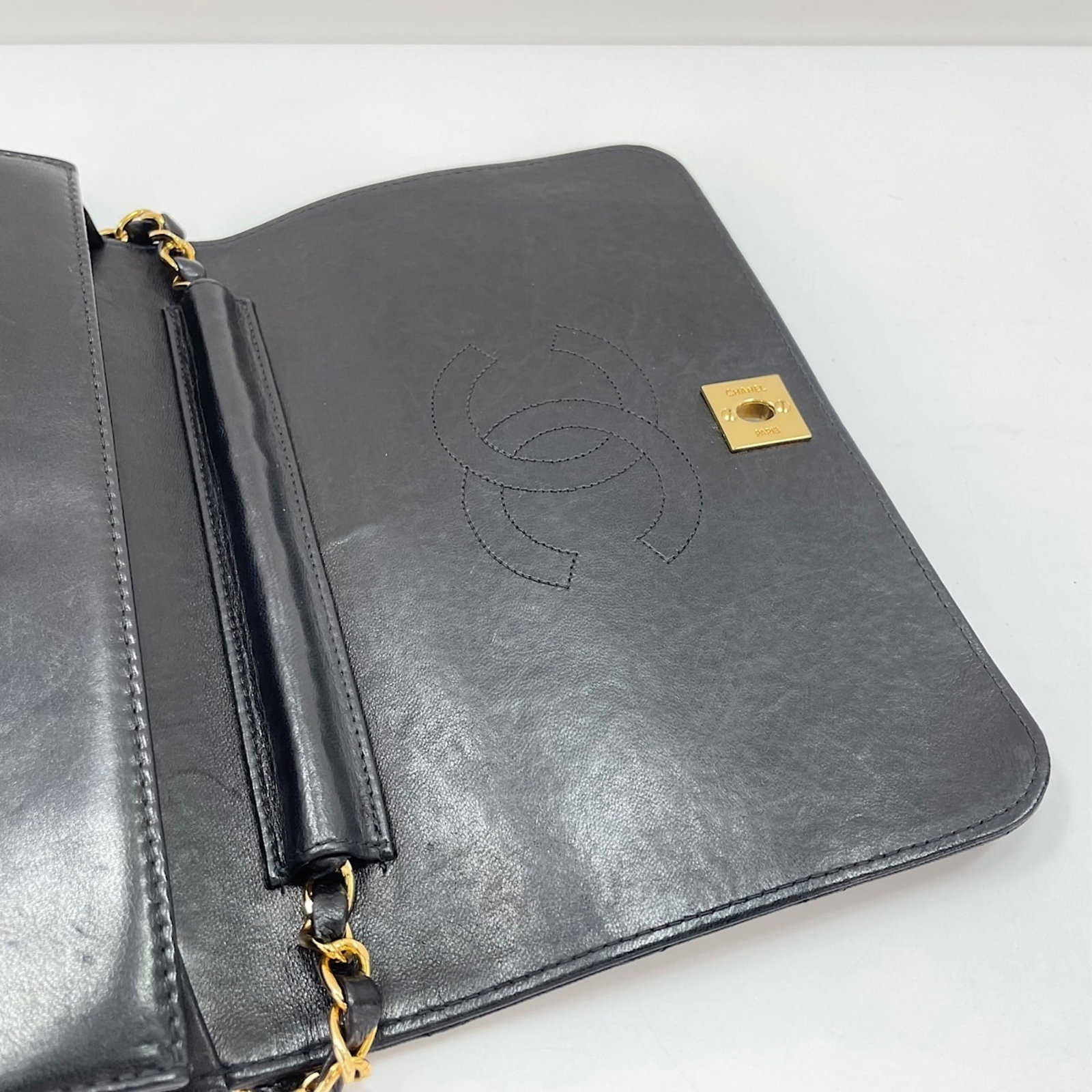 Shoulder Bag by Chanel - 12