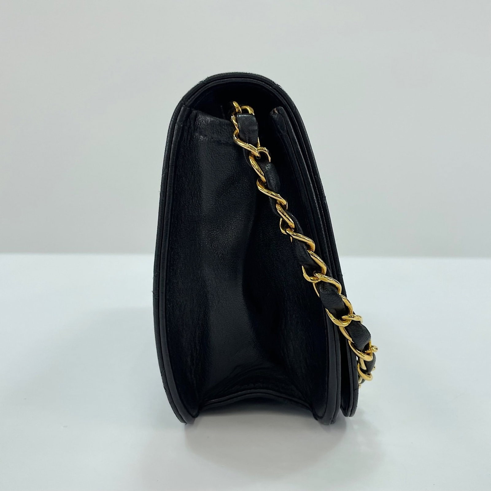 Shoulder Bag by Chanel - 6