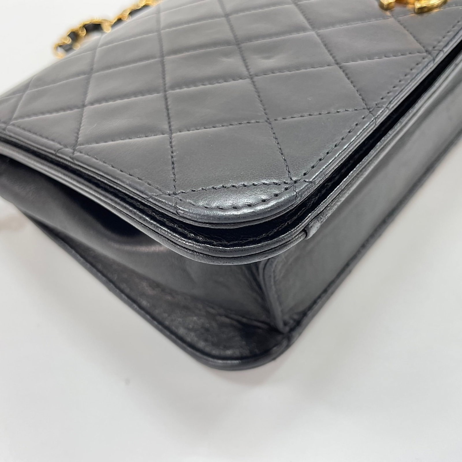 Shoulder Bag by Chanel - 8