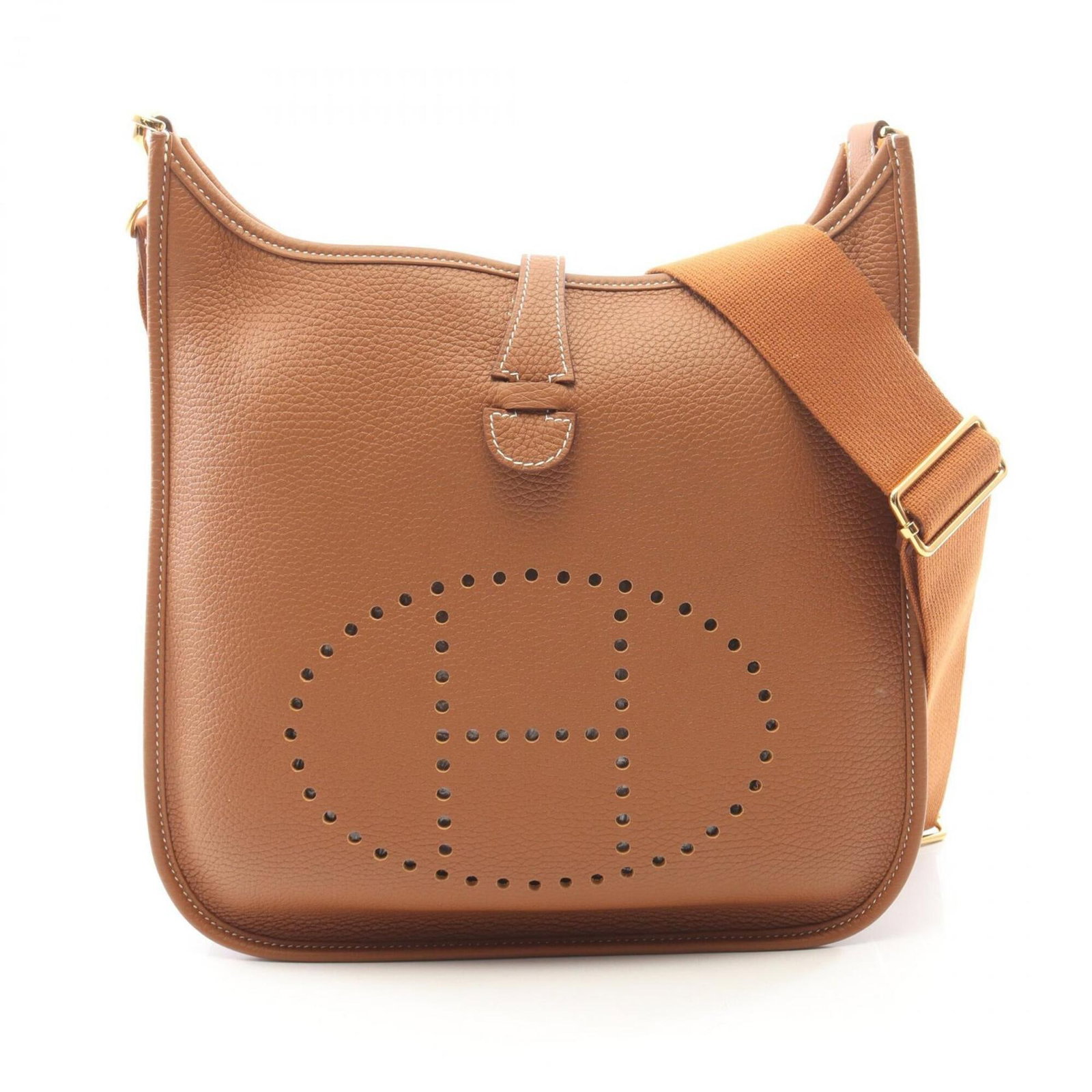 Clemence Taurillon Leather Shoulder Bag Hermes Handbag: Clemence Taurillon Leather Shoulder Bag Hermes Handbag Taurillon clemence leather gives this shoulder bag a rich, luxurious feel. Measuring 26.5cm x 28cm x 7cm, it features a classic design with a gol