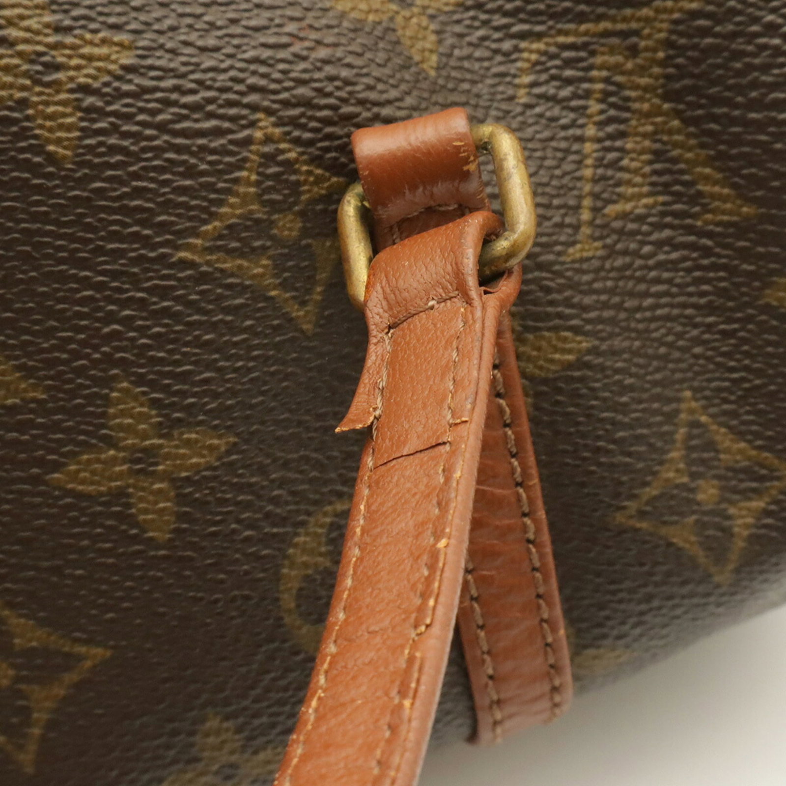 Louis Vuitton Monogram Handbag - 6