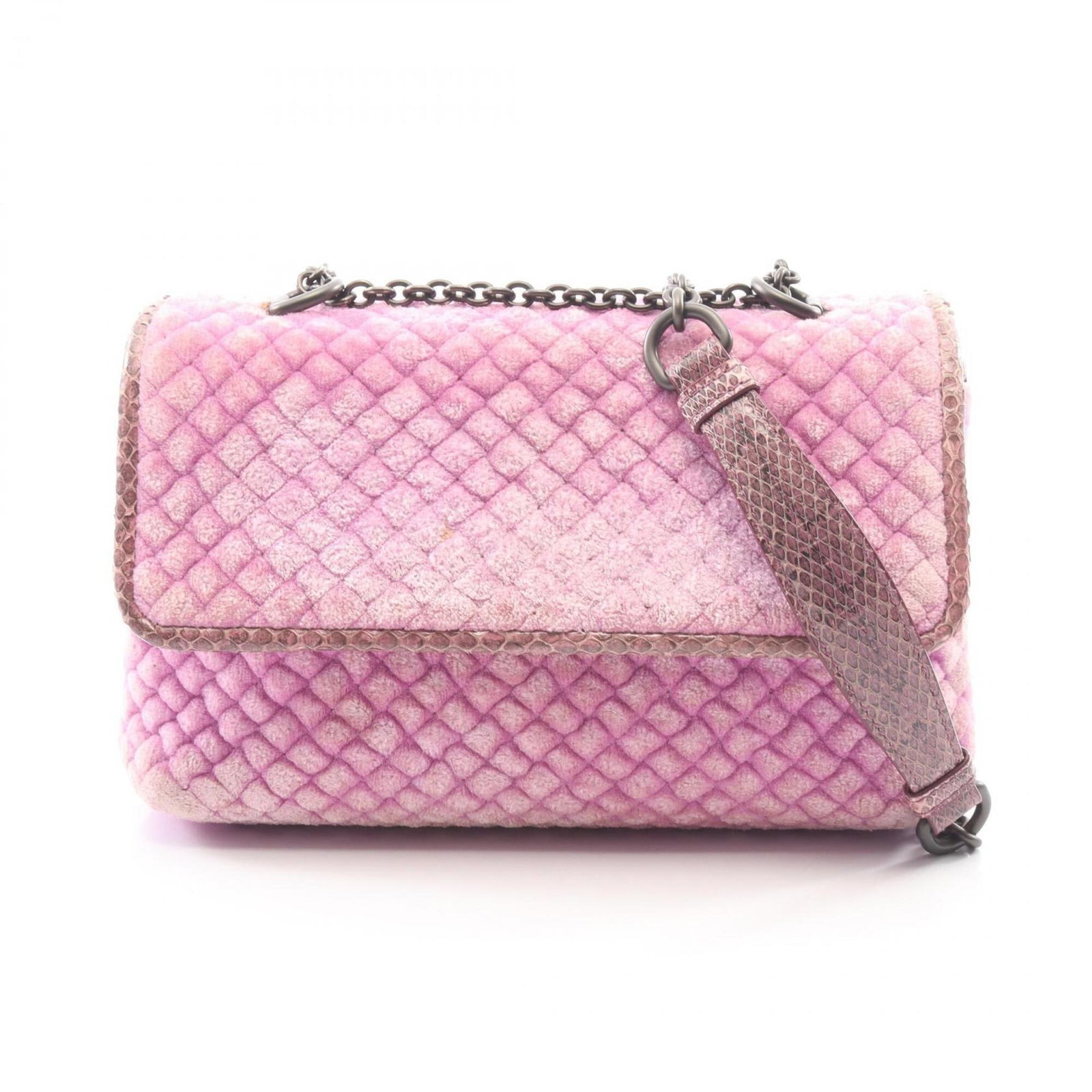 Shoulder Bag Fabric Leather Bottega Veneta Handbag: Shoulder Bag Fabric Leather Bottega Veneta Handbag Bottega Veneta's signature style is evident in this shoulder bag, featuring a unique fabric and leather combination in a rich purple hue. The bag's