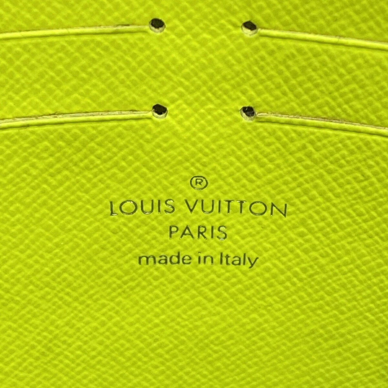 Louis Vuitton Bag - 5