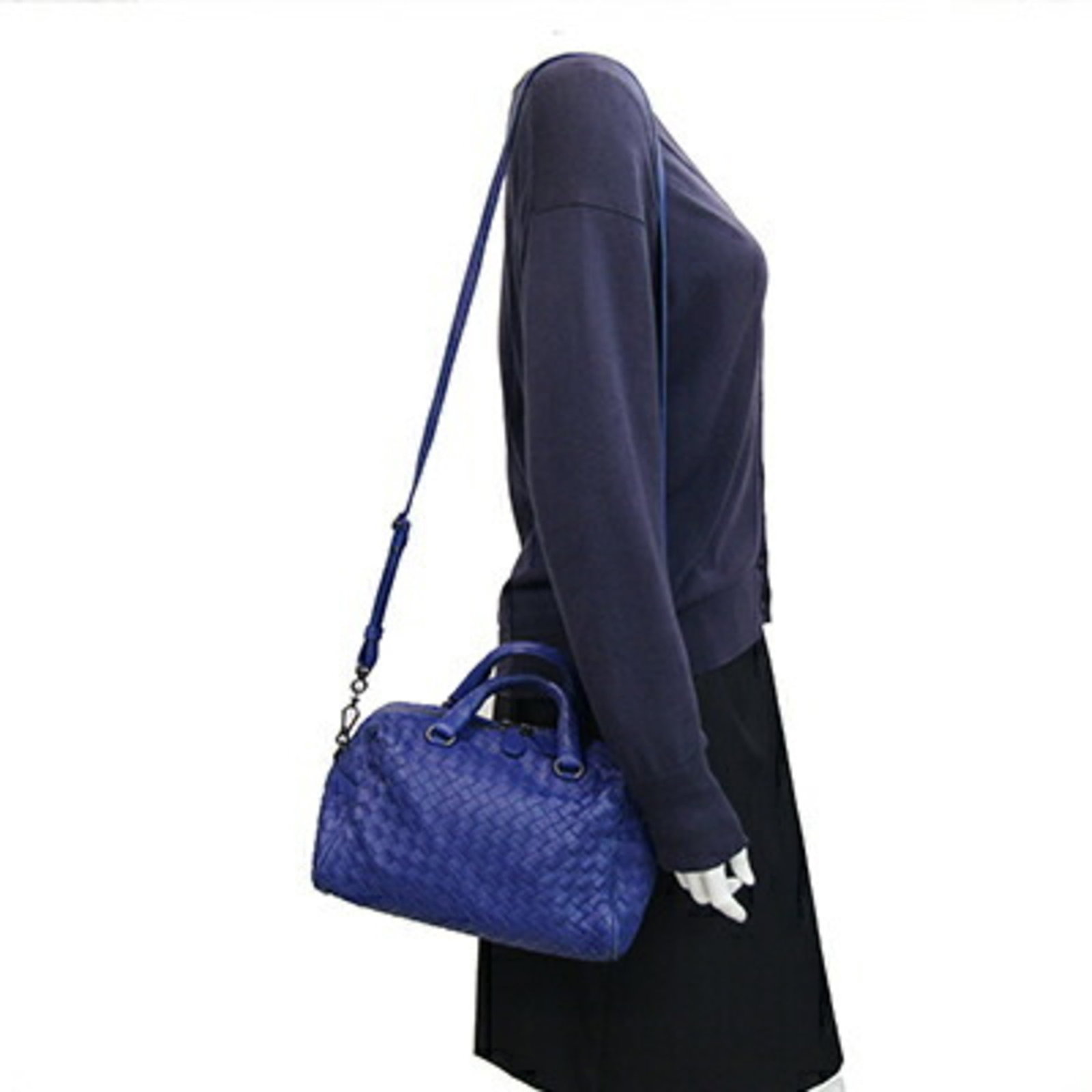 Veneta Leather Handbag - 9