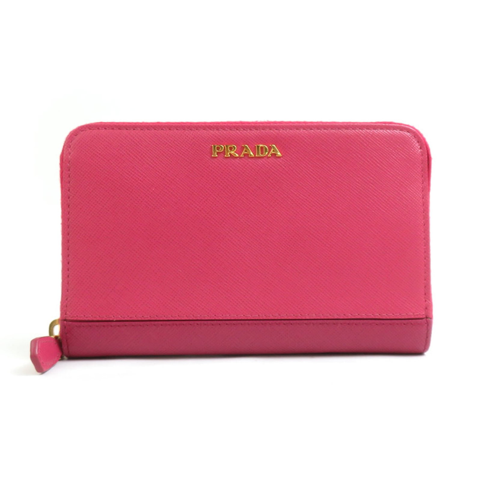 Coin purse case leather: Coin purse case leather Pink leather coin purse case with a size of 9.5cm x 15cm x 2cm, comes with a box. Item Specifics: Brand: Prada Type: Coin purse/coin case Gender: Women Material: Leather