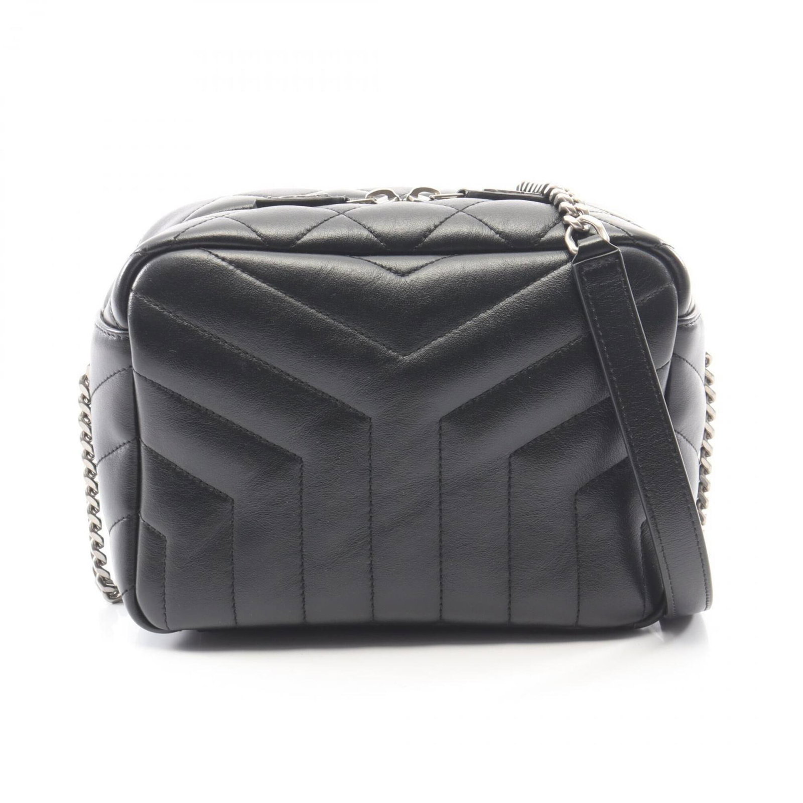 Leather Yves Saint Laurent Handbag Shoulder Bag: Leather Yves Saint Laurent Handbag Shoulder Bag Black leather Yves Saint Laurent shoulder bag with a classic design, measuring 15cm x 20cm x 10cm, perfect for everyday use. The bag's sleek black