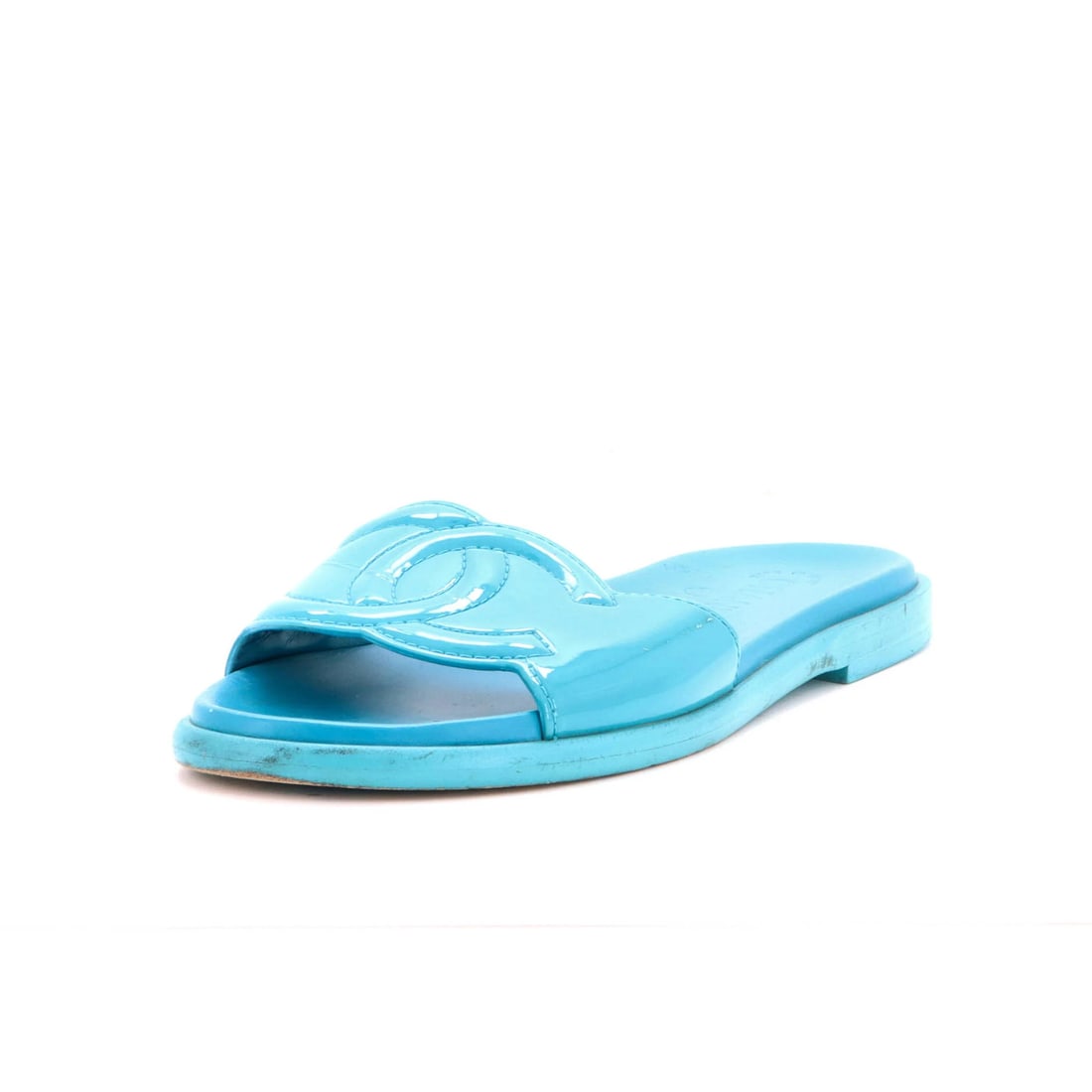 Chanel Sandals Patent Women's Slide CC: Chanel Sandals Patent Women's Slide CC Patent leather blue sandals with a CC slide design, featuring a classic Chanel style. The shoes have a blue upper and leather interior, with patent leather