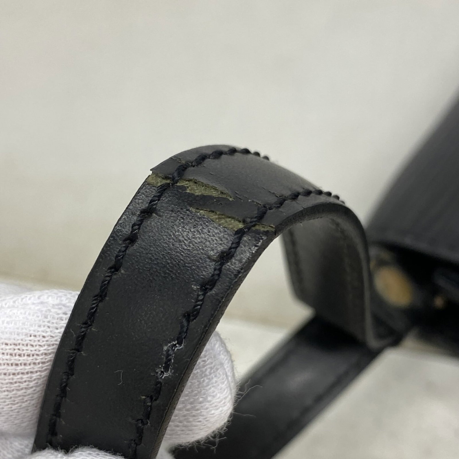Louis Vuitton Bag - 6