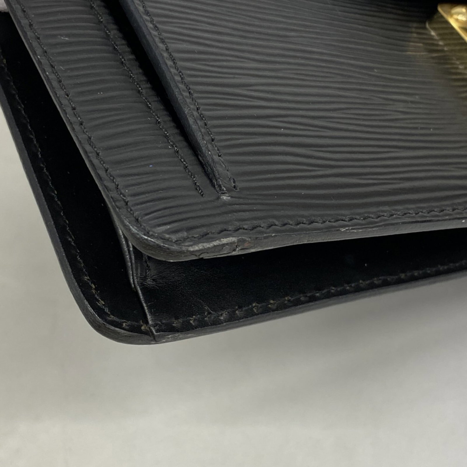 Louis Vuitton Bag - 7