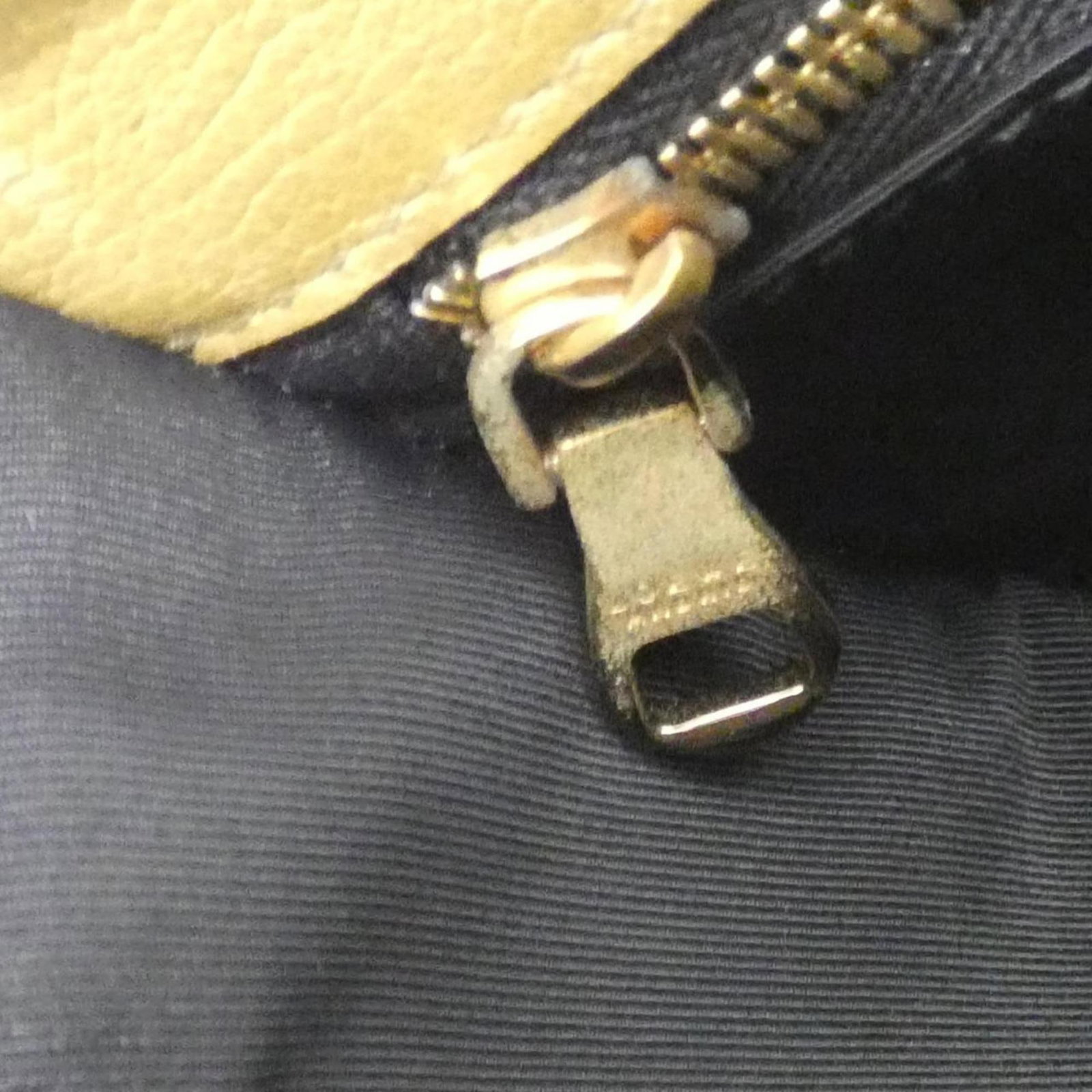 Shoulder Bag Leather - 10