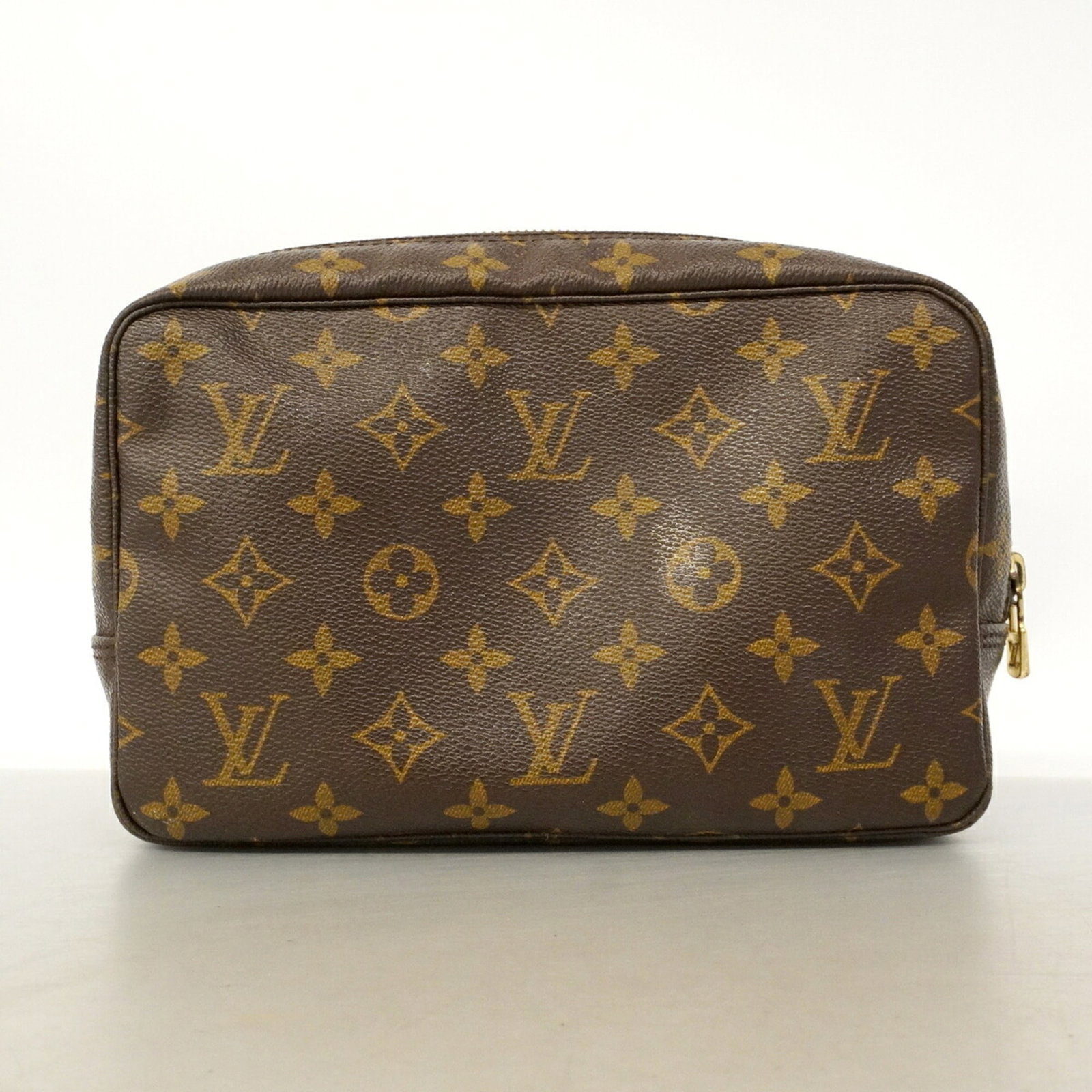Louis Vuitton Pouch - 10