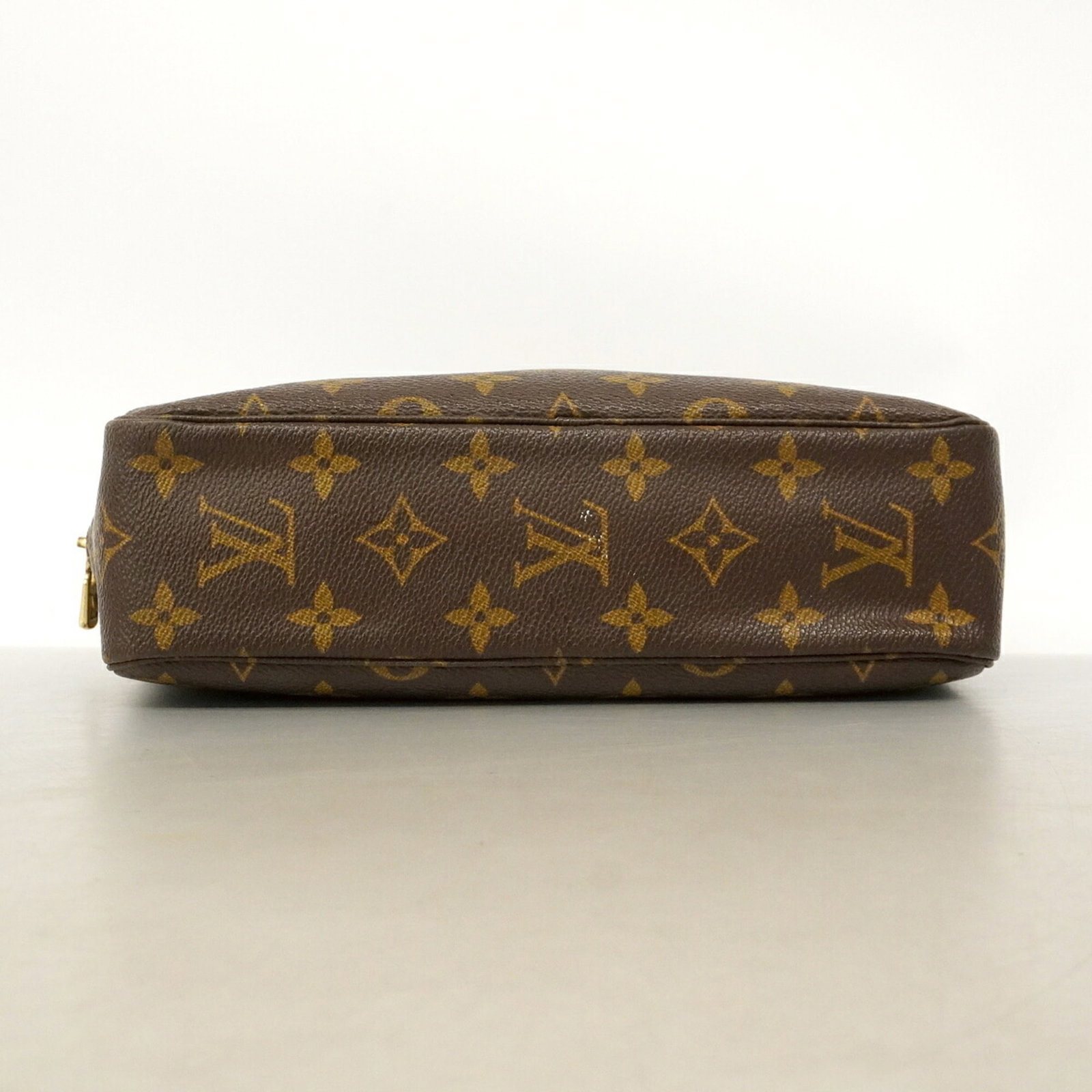 Louis Vuitton Pouch - 3