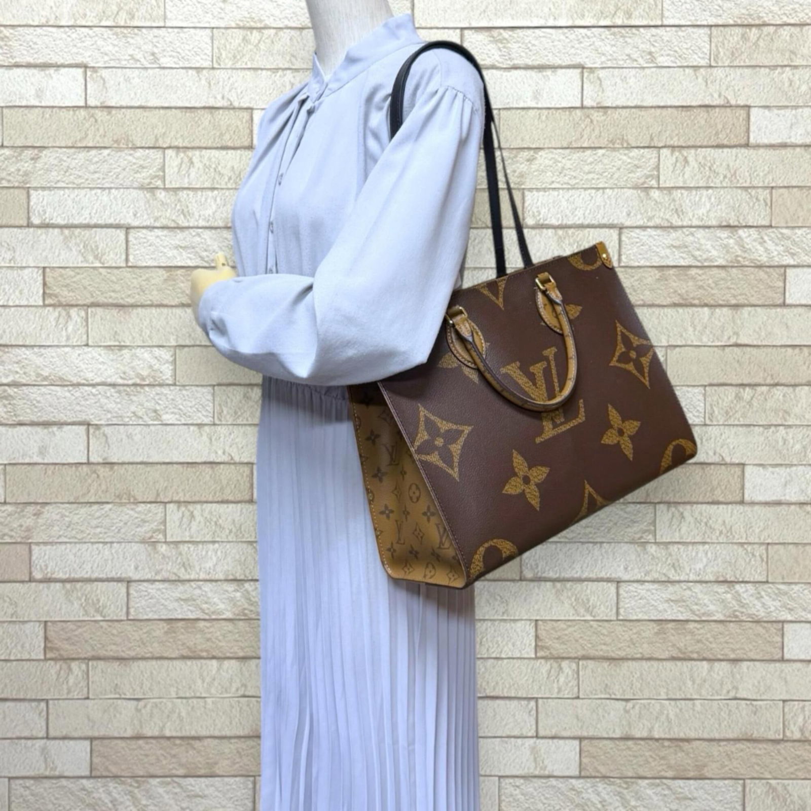 Tote Bag Monogram Reverse Louis Vuitton - 2