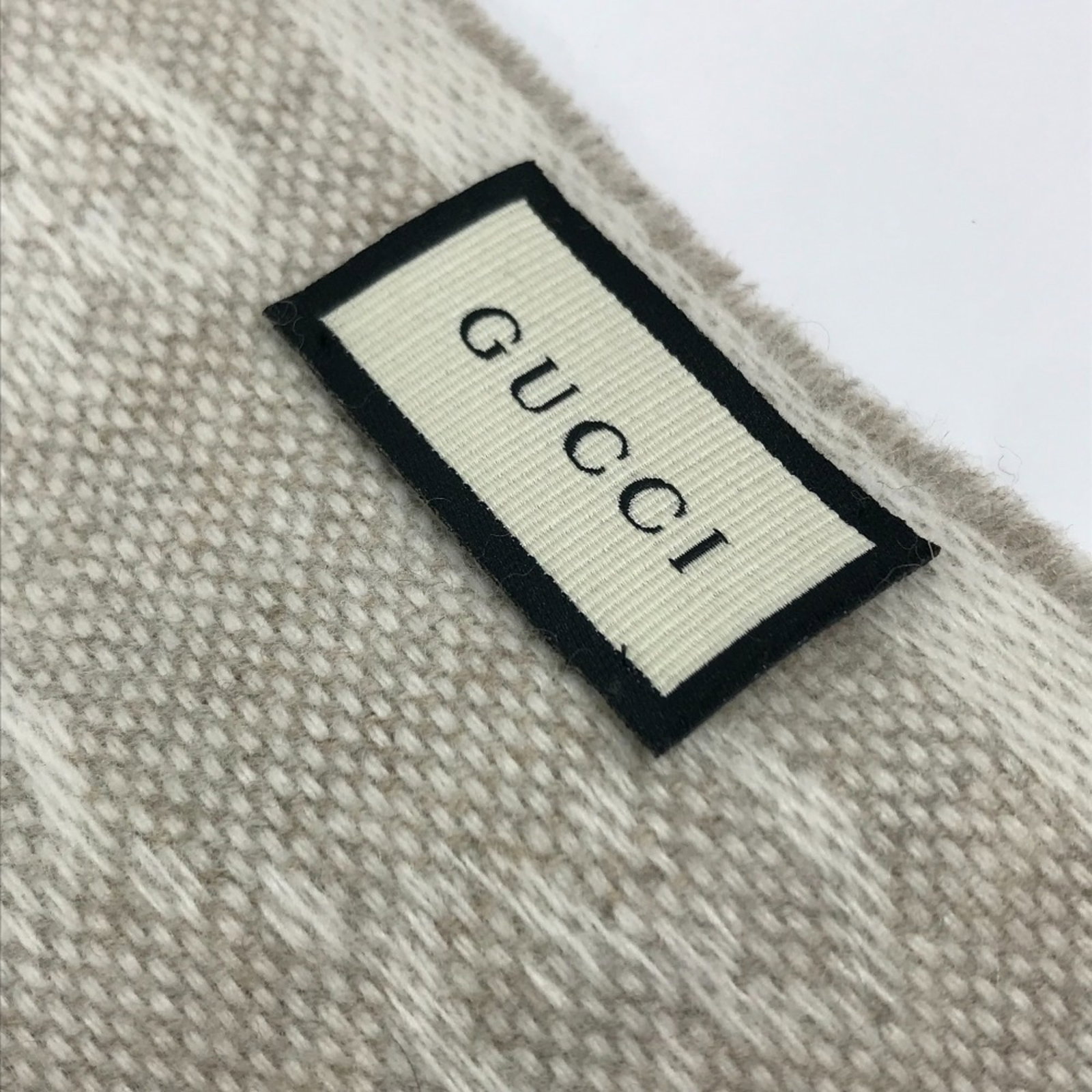 Stole Wool from Gucci - 11