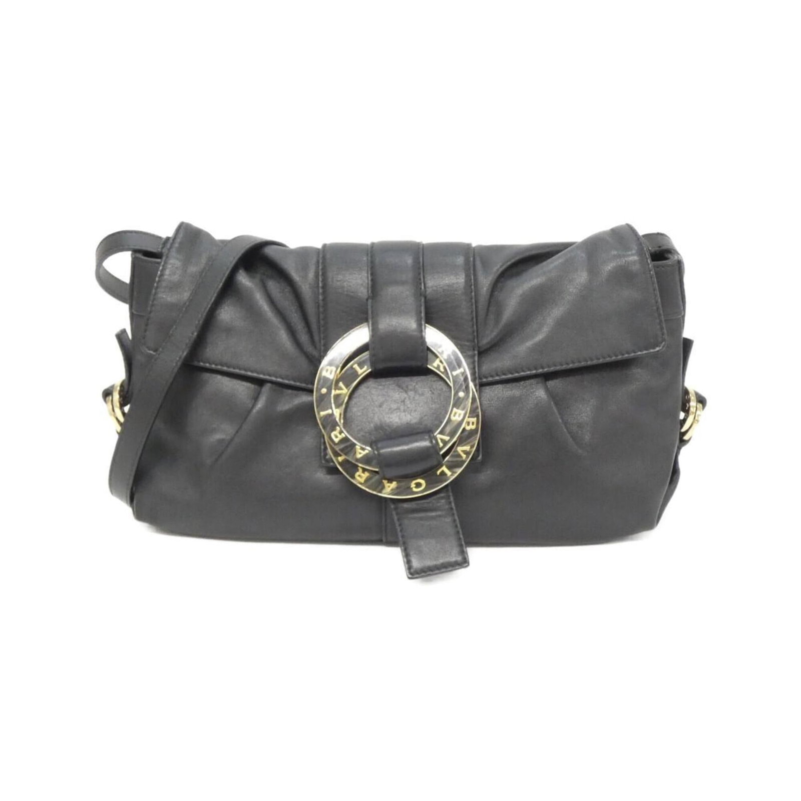 Shoulder Bag Leather: Shoulder Bag Leather Black leather shoulder bag with a classic design, measuring 17cm x 30cm x 7cm. Made from high-quality leather, this bag features a timeless style that suits everyday use. Its