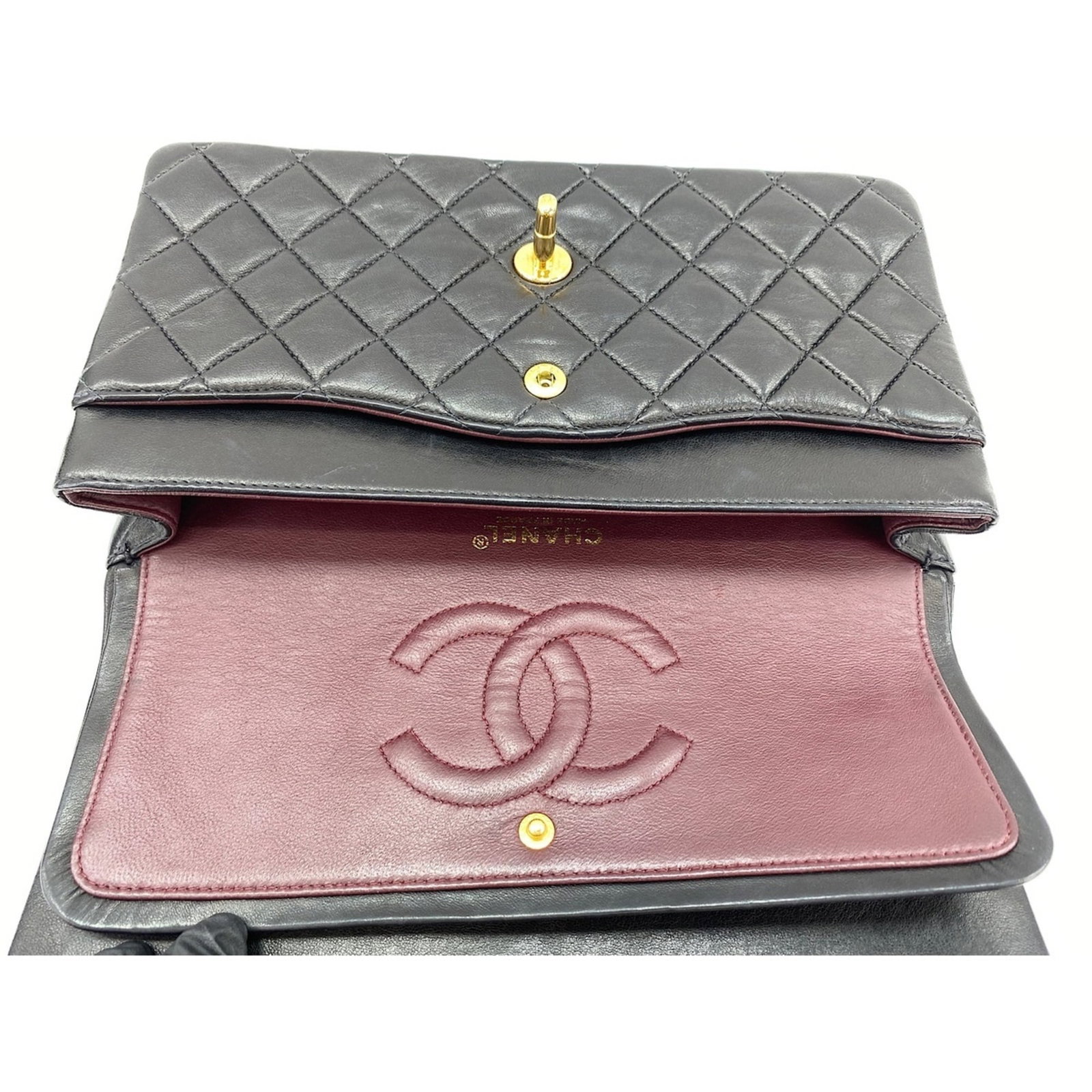 Shoulder Bag by Chanel - 11