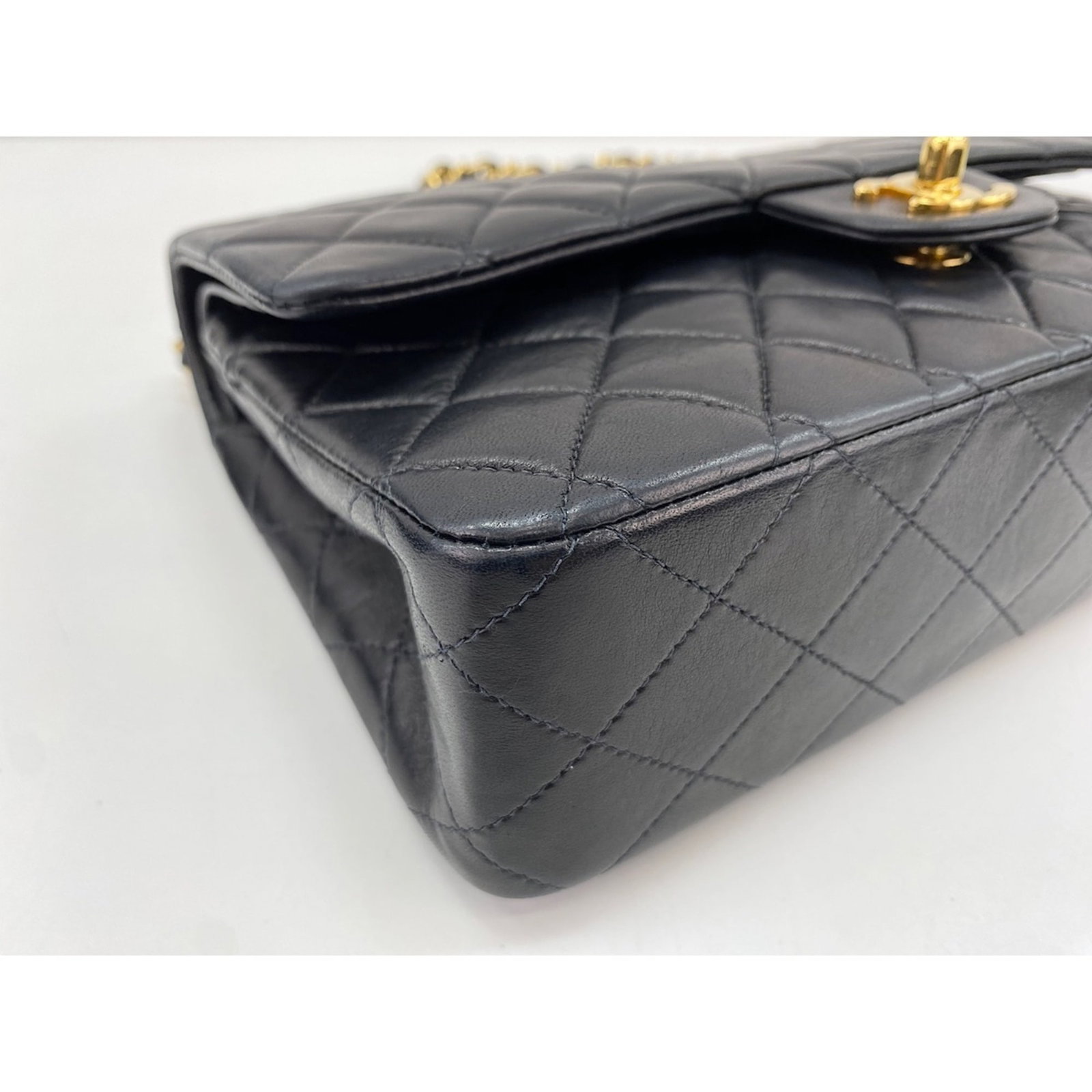 Shoulder Bag by Chanel - 6