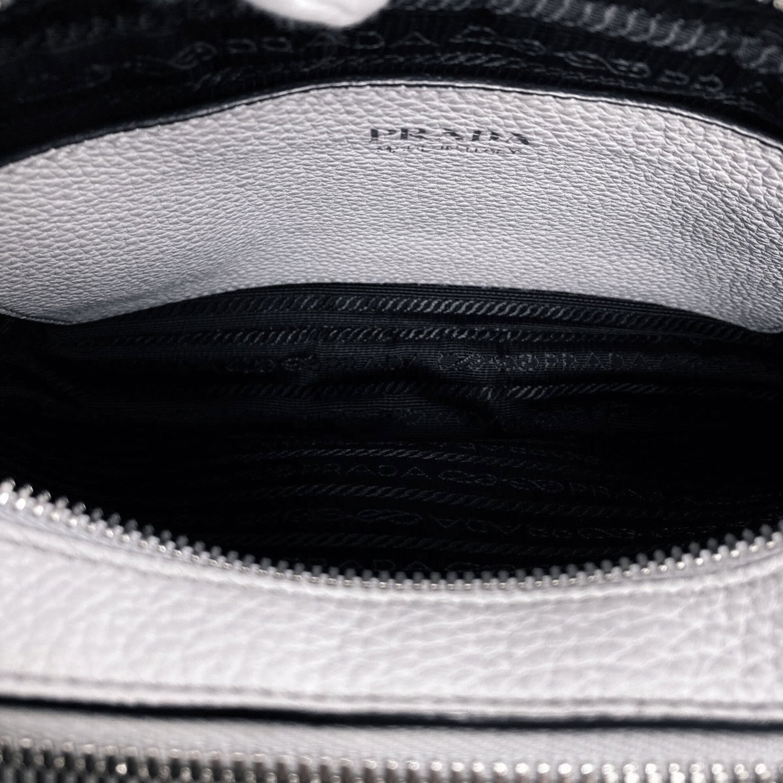 Shoulder Bag Leather Prada - 5