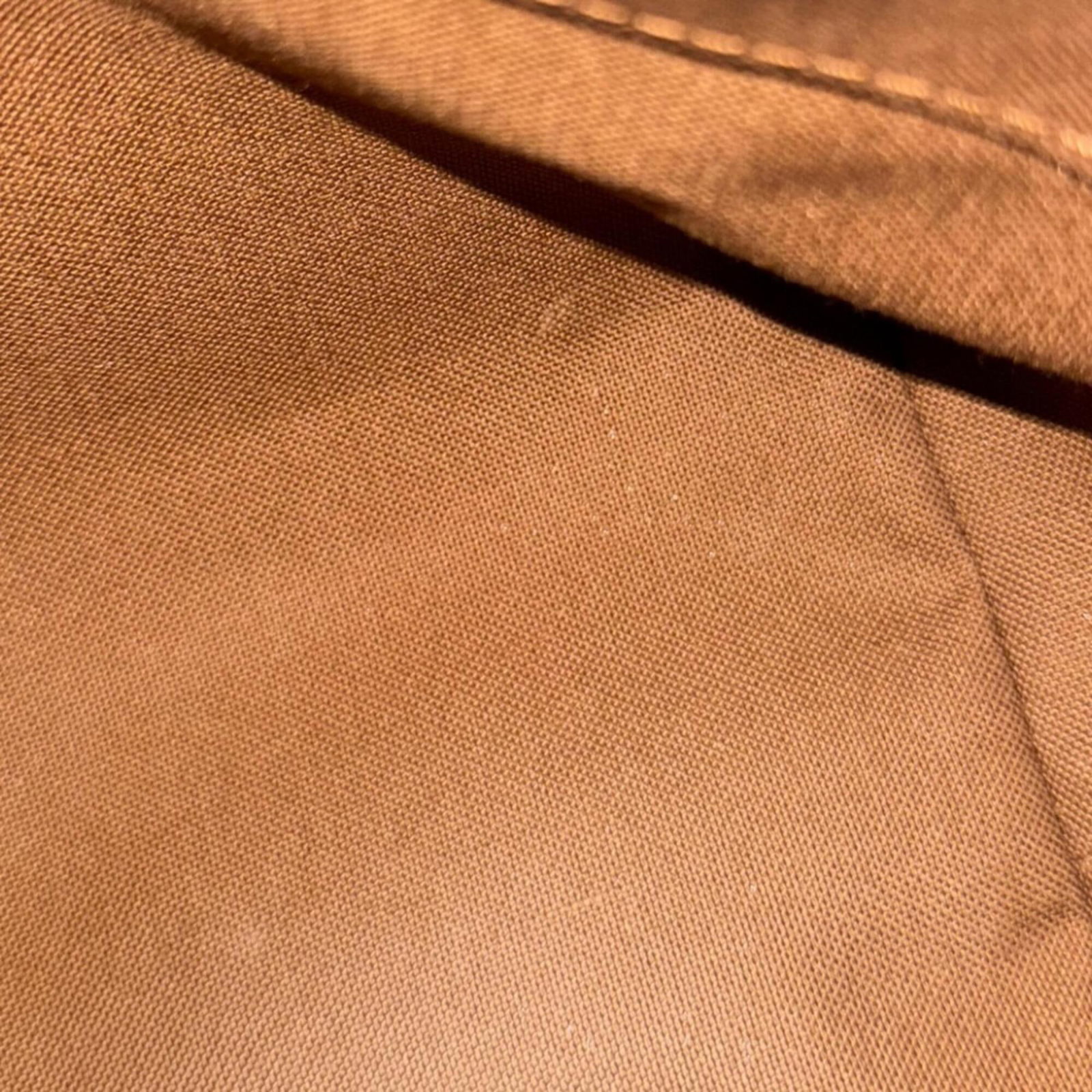 Louis Vuitton Monogram Tote - 9