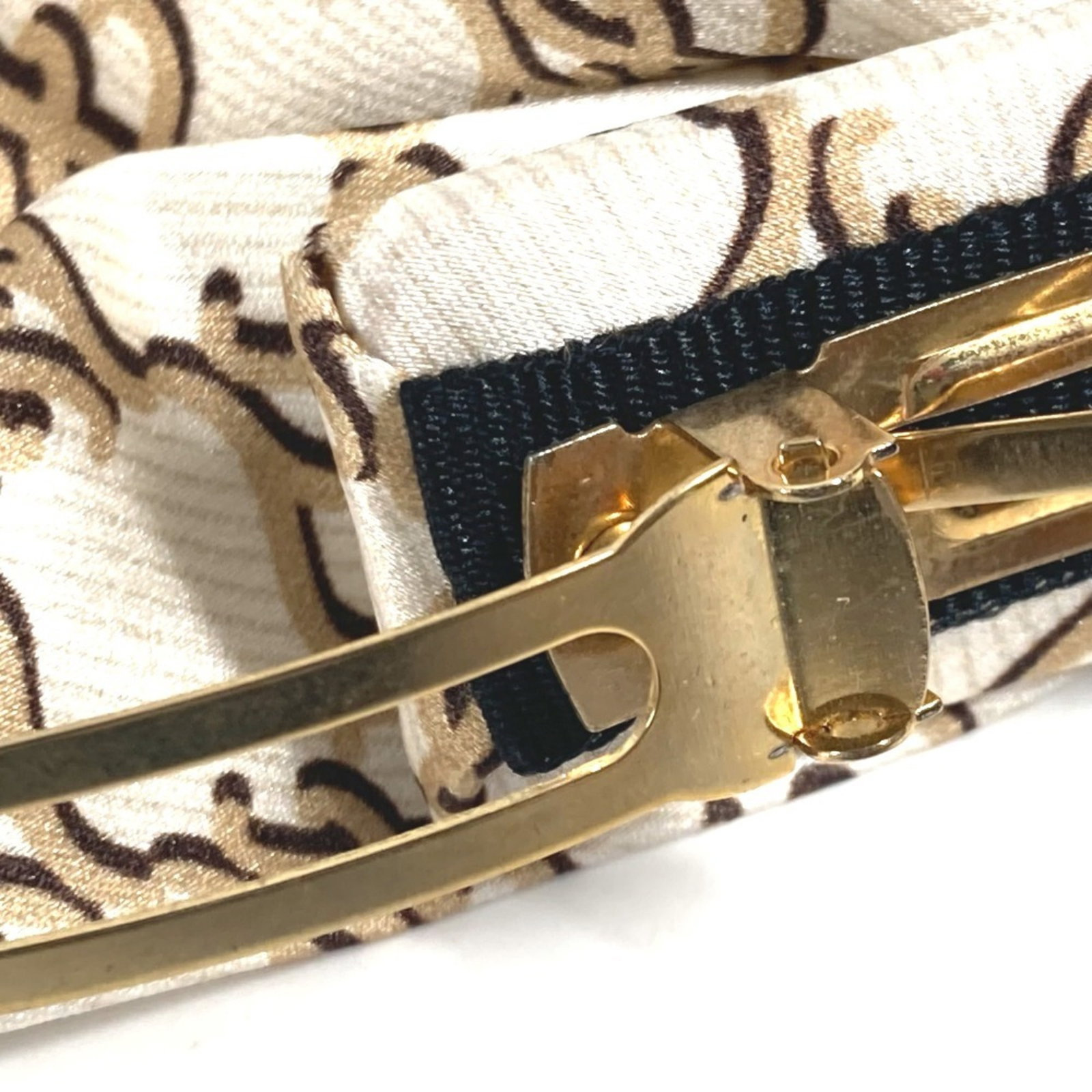 Fendi Silk Barrette - 10