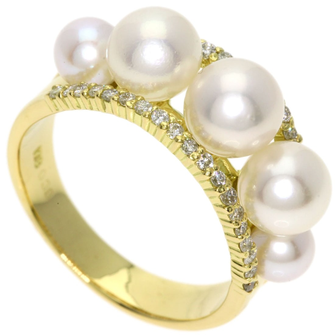 0.38Ct Pearl Diamond Ring K18 Yellow Gold 7.8G: 0.38Ct Pearl Diamond Ring K18 Yellow Gold 7.8G K18 Yellow Gold 7.8G ring features a 0.38ct pearl, a beautiful and elegant main stone. The ring's 7.8g weight and 7.75 US size make it a comfortable