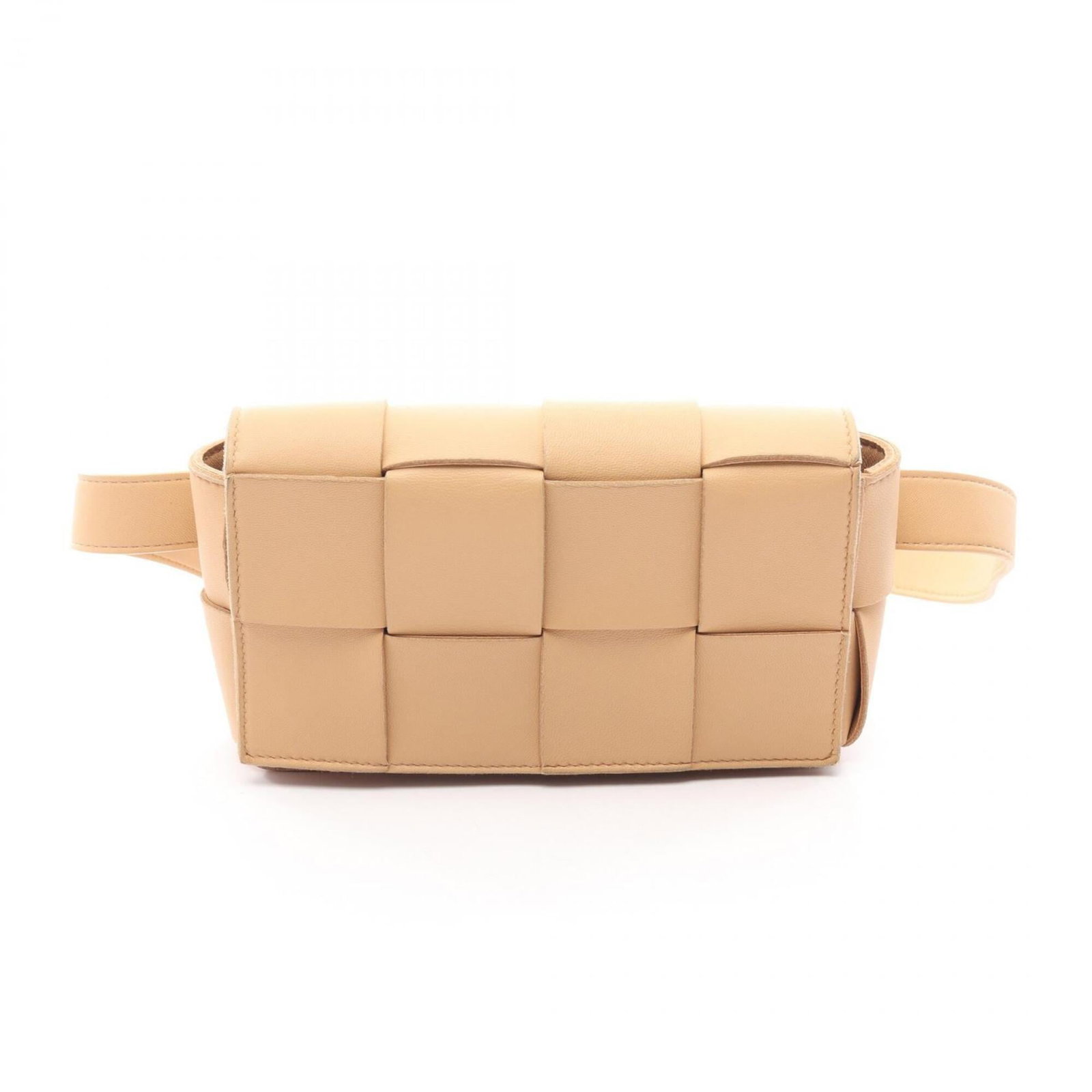 Leather Fanny Handbag Pack Bottega Veneta: Leather Fanny Handbag Pack Bottega Veneta Bottega Veneta's Fanny Handbag Pack is a stylish and practical accessory, made from high-quality leather in a timeless beige color. Measuring 10cm x 18cm x