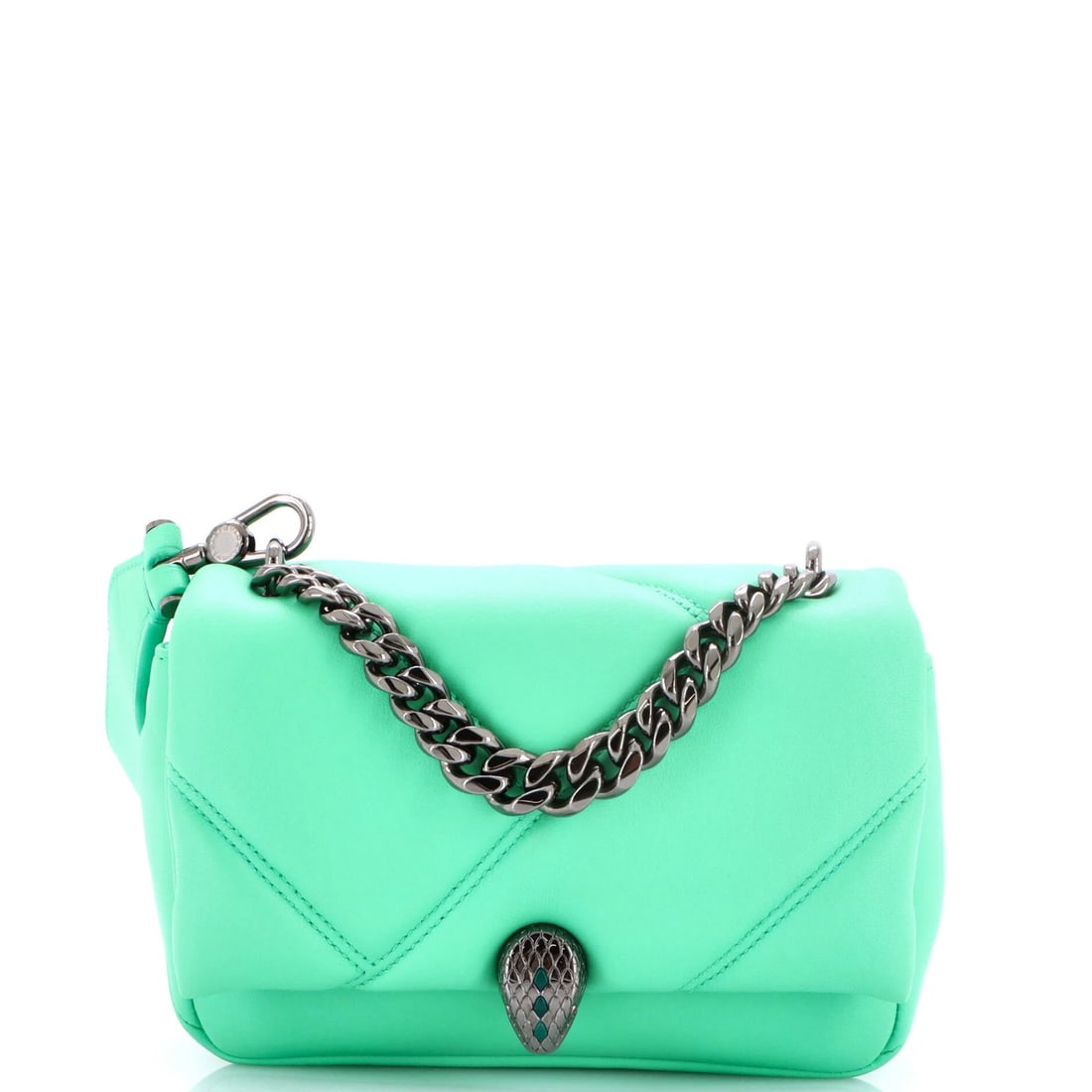Serpenti Cabochon Leather Quilted Diagonal Mini Bag: Serpenti Cabochon Leather Quilted Diagonal Mini Bag Serpenti Cabochon Leather Quilted Diagonal Mini Bag features a striking green exterior with diagonal quilted leather design, showcasing Bvlgari's