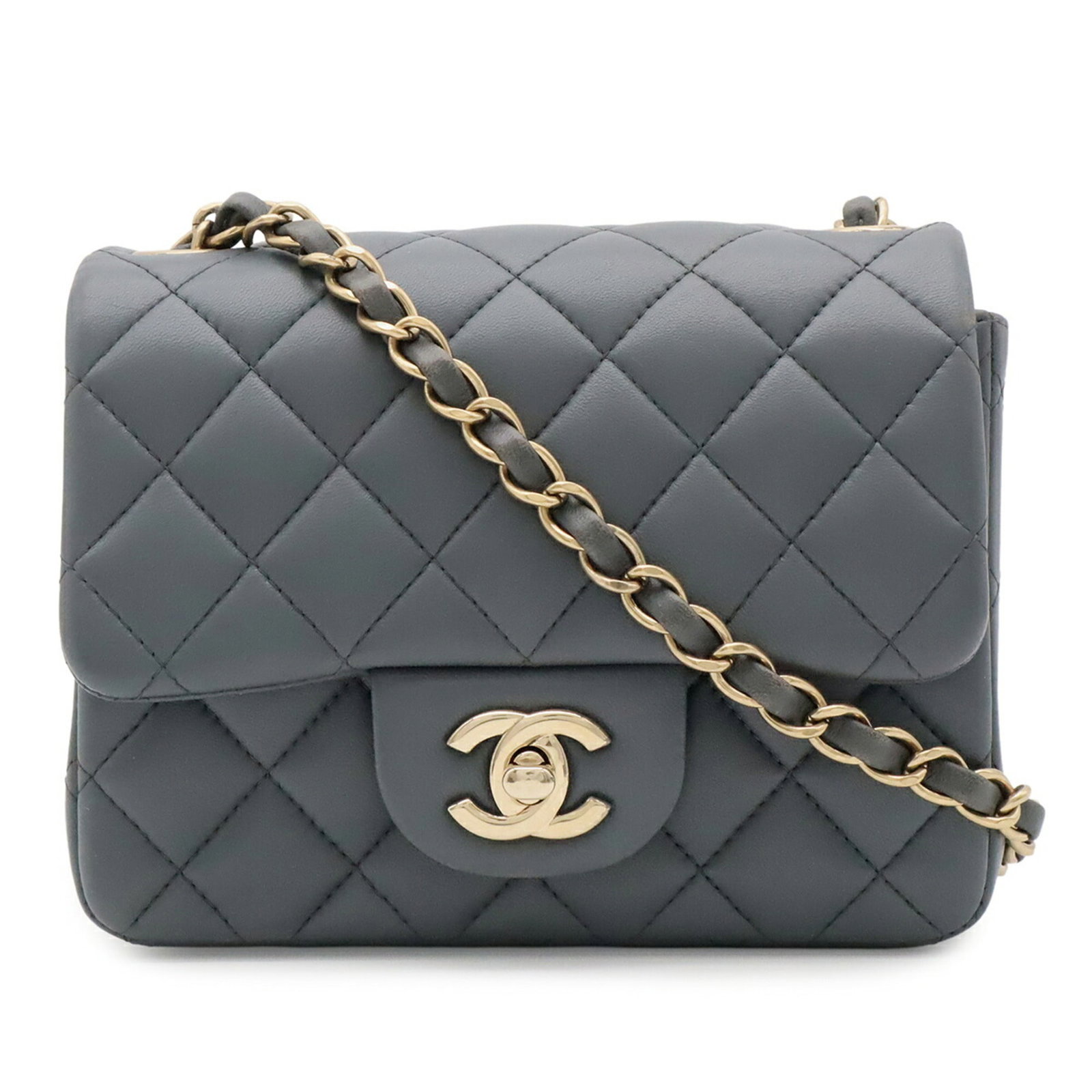 Chanel Pochette Leather Bag Shoulder: Chanel Pochette Leather Bag Shoulder The Chanel Pochette Leather Bag Shoulder boasts sleek, sophisticated design with a timeless gray leather hue. Its compact size and shoulder strap make it a versati