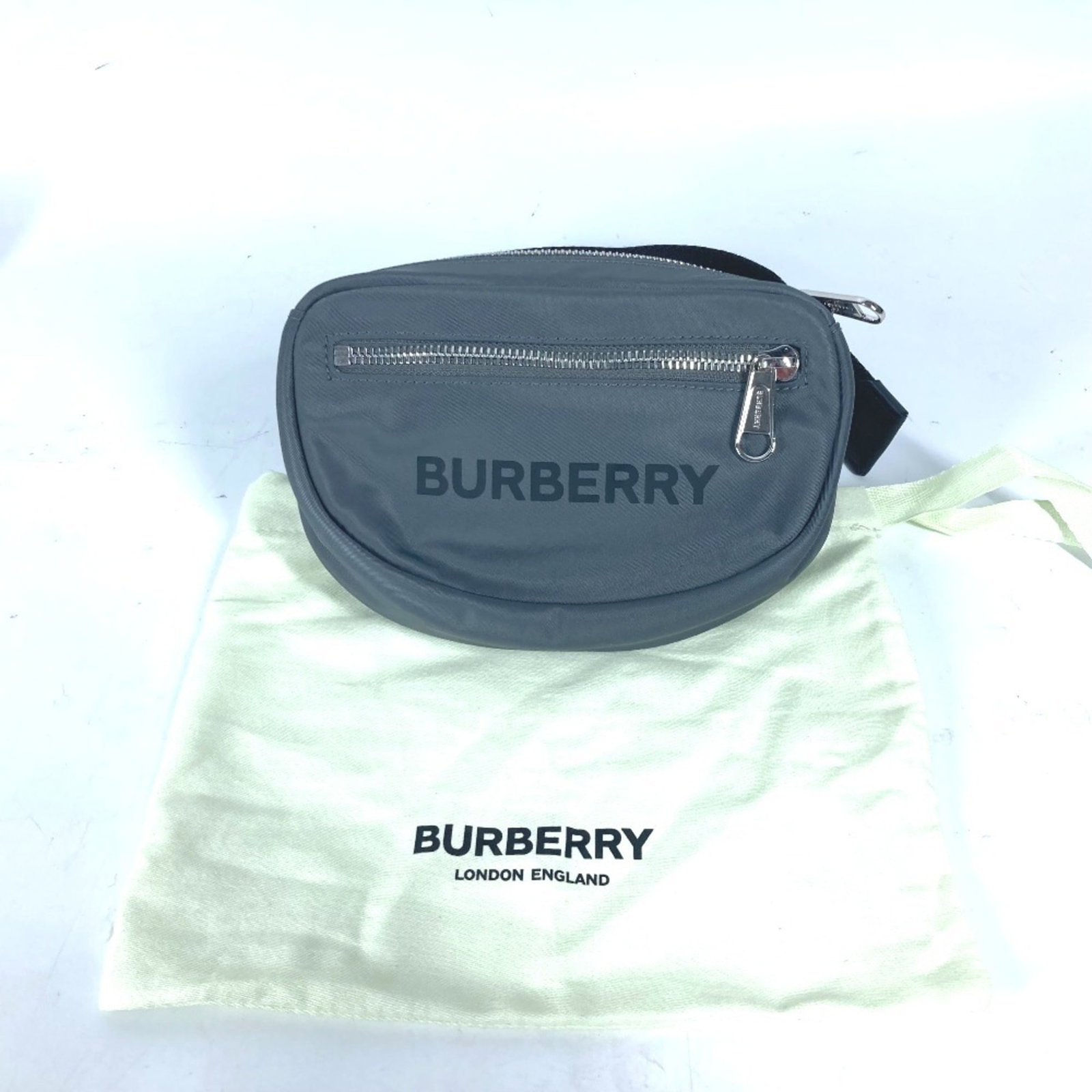 Burberry pack nylon - 12