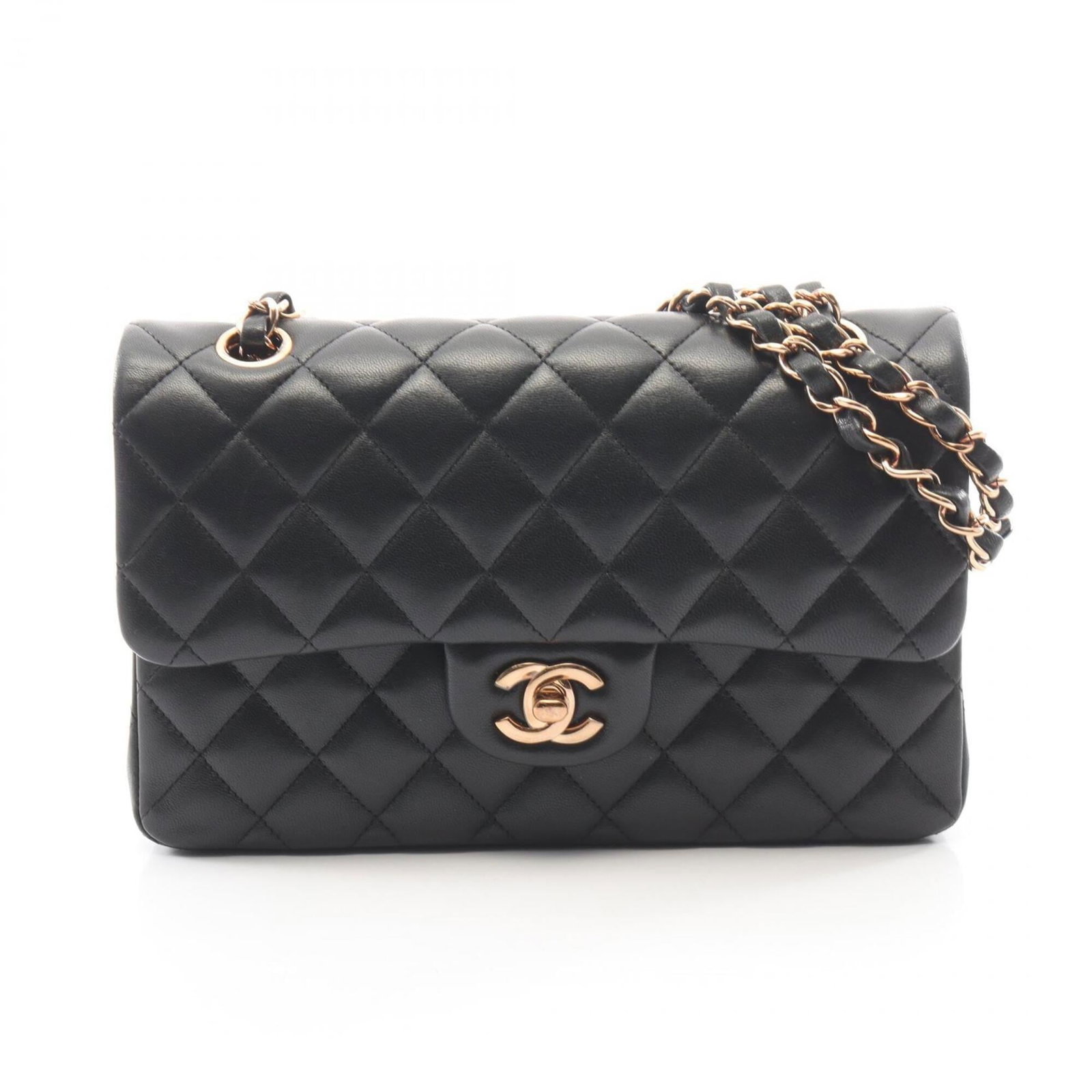 Handbag Shoulder Bag Chanel: Handbag Shoulder Bag Chanel Black Chanel shoulder bag with dimensions 14cm x 23cm x 6cm, perfect for everyday carry. This stylish bag features a sleek design and a classic Chanel silhouette. Item
