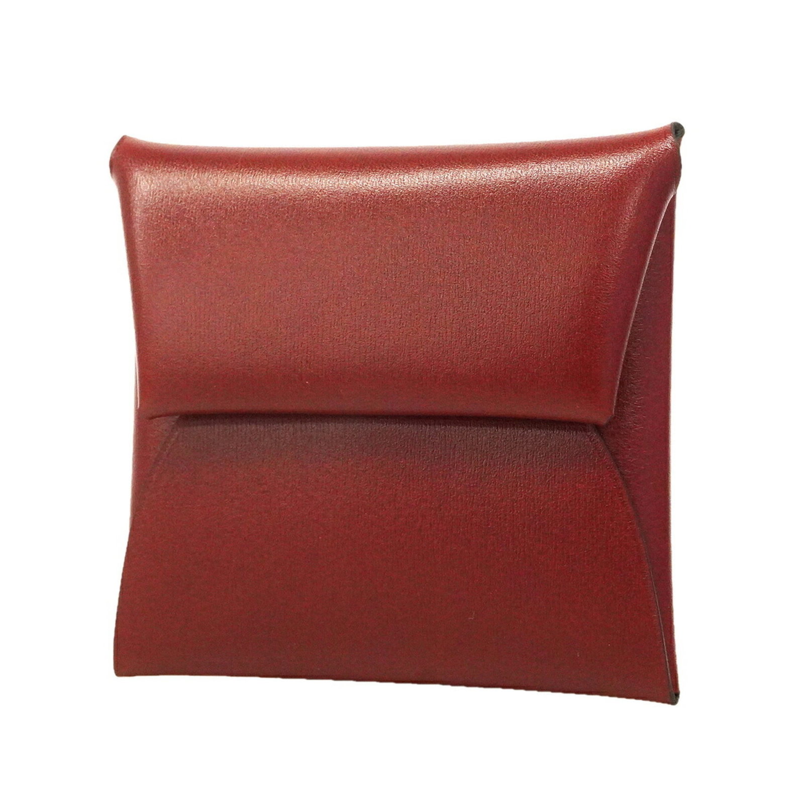 Calf Leather Coin Purse Box Case Hermes: Calf Leather Coin Purse Box Case Hermes Boxed in elegant Rouge calf leather, this Coin Purse Case from Hermes features a classic design with precise measurements at 8cm x 8.5cm x 2cm. The sturdy box